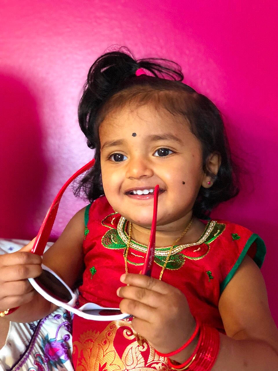 Arhvi participe au concours pour gagner de l'argent avec cette photo : child, child_model, happy, joy, lip, mouth, person, skin, smile, toddler