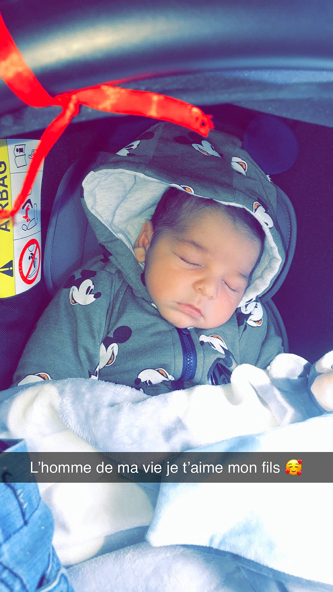 Manuel a rejoint le concours — aidez-le/la à gagner de superbes lots ! baby, child, person, smile, toddler