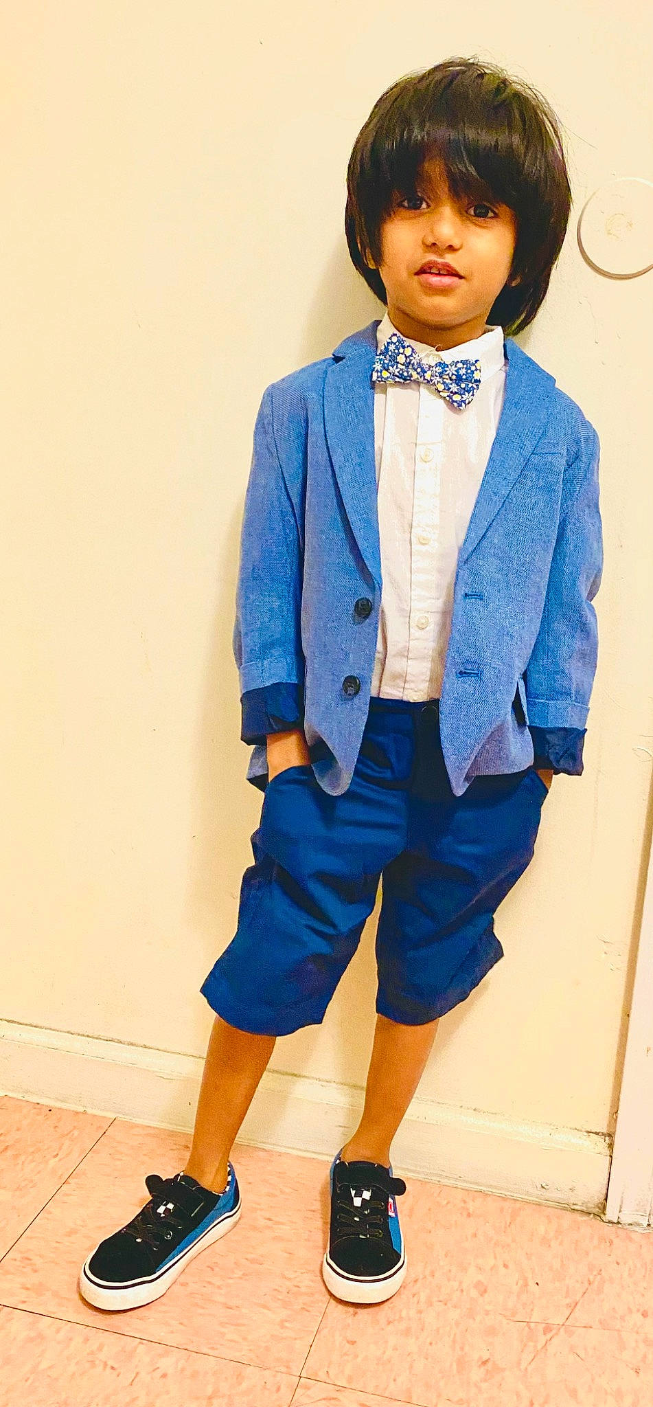 Avin joined the competition — help win amazing prizes! blazer, bow_tie, button, collar, denim, dress_shirt, electric_blue, fashion_design, formal_wear, hat, jewellery, neck, outerwear, pattern, person, pocket, sleeve, street_fashion, tie, uniform