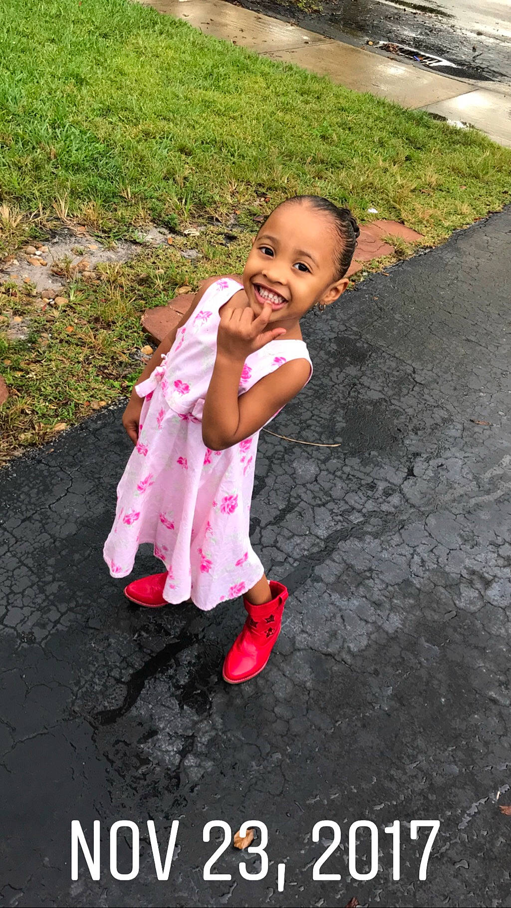 Jaslyn is registered to the contest to win money with this photo: adaptation, child, happy, joy, person, photo_caption, pink, plant, play, smile, toddler