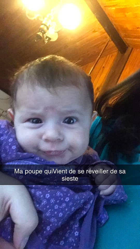 Valentine a rejoint le concours — aidez-le/la à gagner de superbes lots ! baby, baby_toddler_clothing, cheek, child, cloud, cool, ear, electric_blue, eye, fun, happy, iris, mouth, pattern, person, photo_caption, purple, selfie, sitting, sky