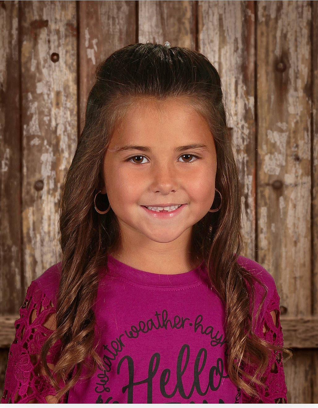 Emrie is registered to the contest to win money with this photo: cheek, chin, eyebrow, eyelash, face, facial_expression, fashion, flash_photography, forehead, happy, iris, jaw, joy, lip, nose, organ, people, person, pink, skin