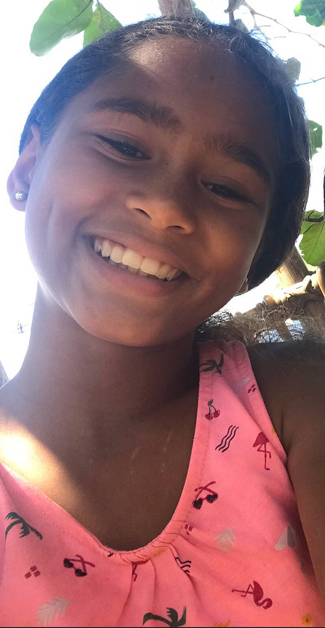 Neela a rejoint le concours — aidez-le/la à gagner de superbes lots ! black_hair, chest, child, chin, cool, eye, eyebrow, eyelash, face, forehead, fun, happy, jaw, joy, lip, mouth, muscle, neck, nose, person