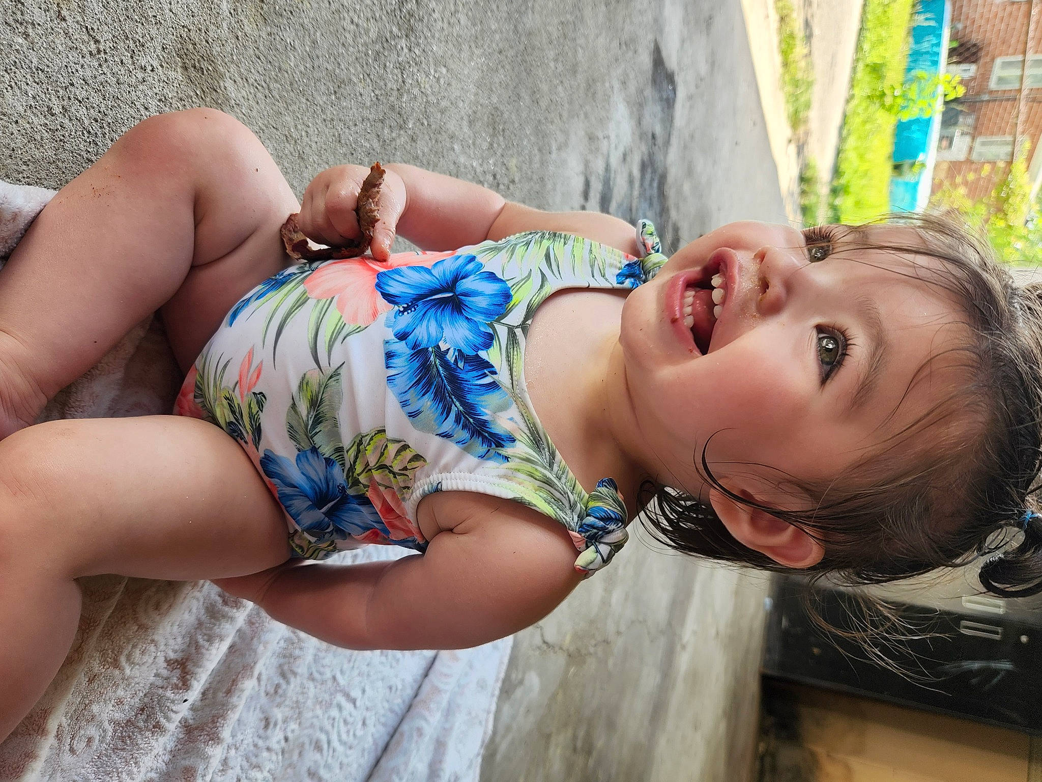 Yosselin is registered to the contest to win money with this photo: abdomen, black_hair, chest, grass, hand, happy, human_body, joint, leg, leisure, muscle, neck, people, person, shoulder, skin, smile, thigh, trunk, waist