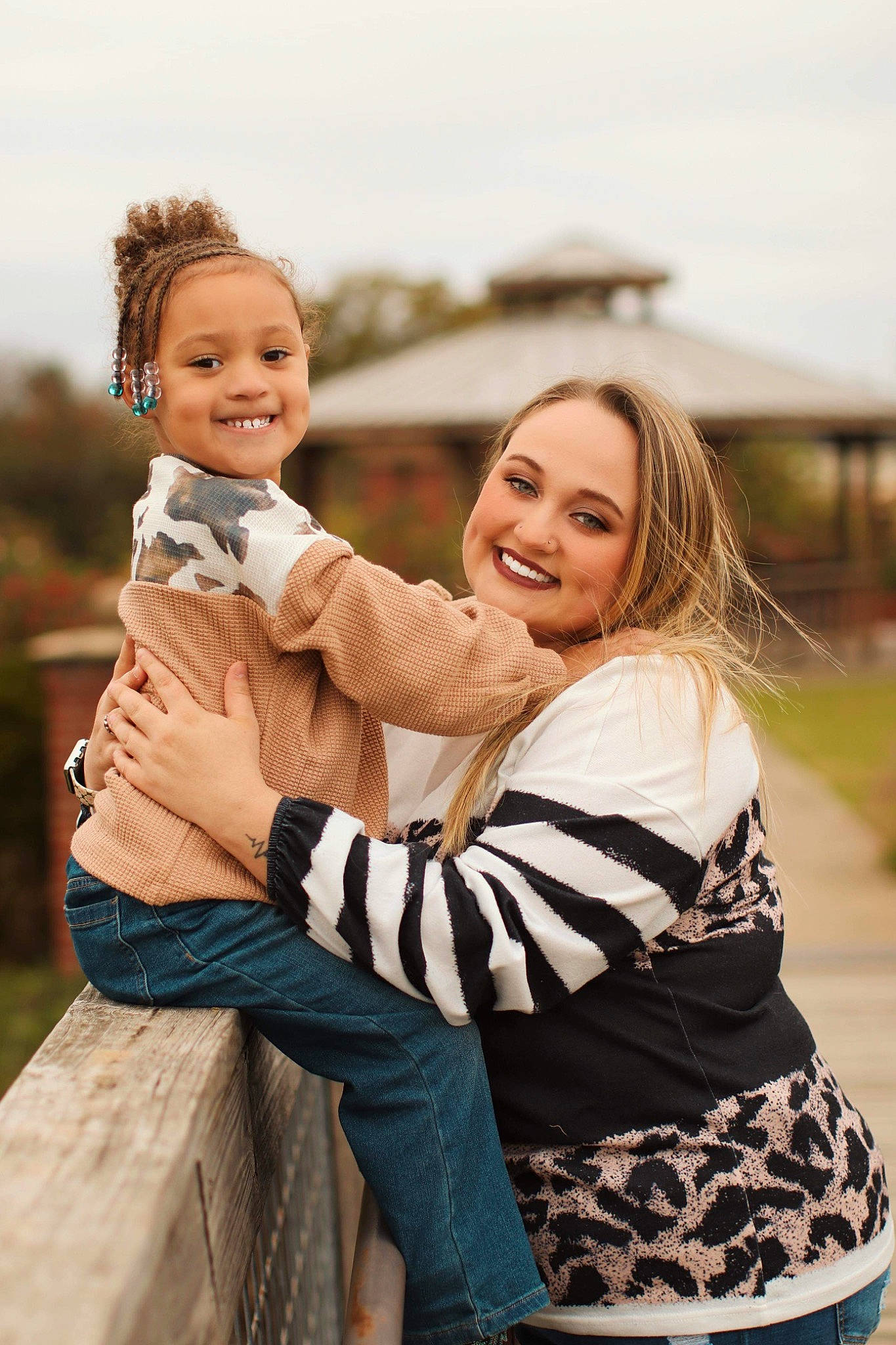 Adalynn is registered to the contest to win money with this photo: baby, child, event, eye, face, flash_photography, fun, gesture, grass, happy, head, hug, joy, leisure, people_in_nature, person, photograph, plant, sitting, sky