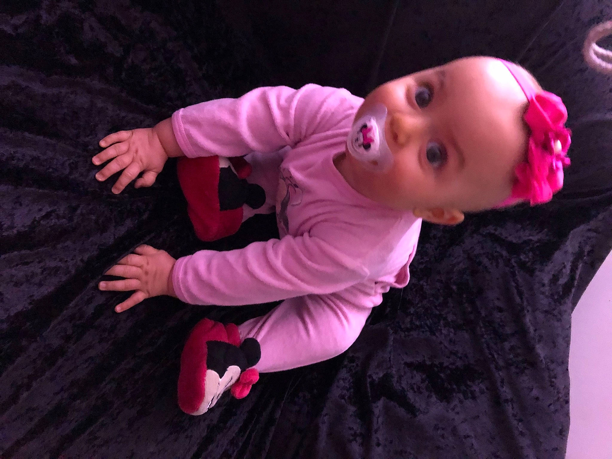 Sherley a rejoint le concours — aidez-le/la à gagner de superbes lots ! child, magenta, person, photography, pink, surprise