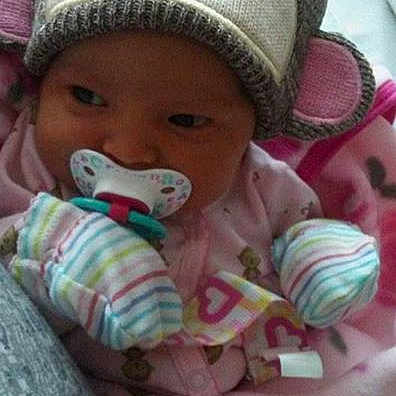 Jaycie is registered to the contest to win money with this photo: