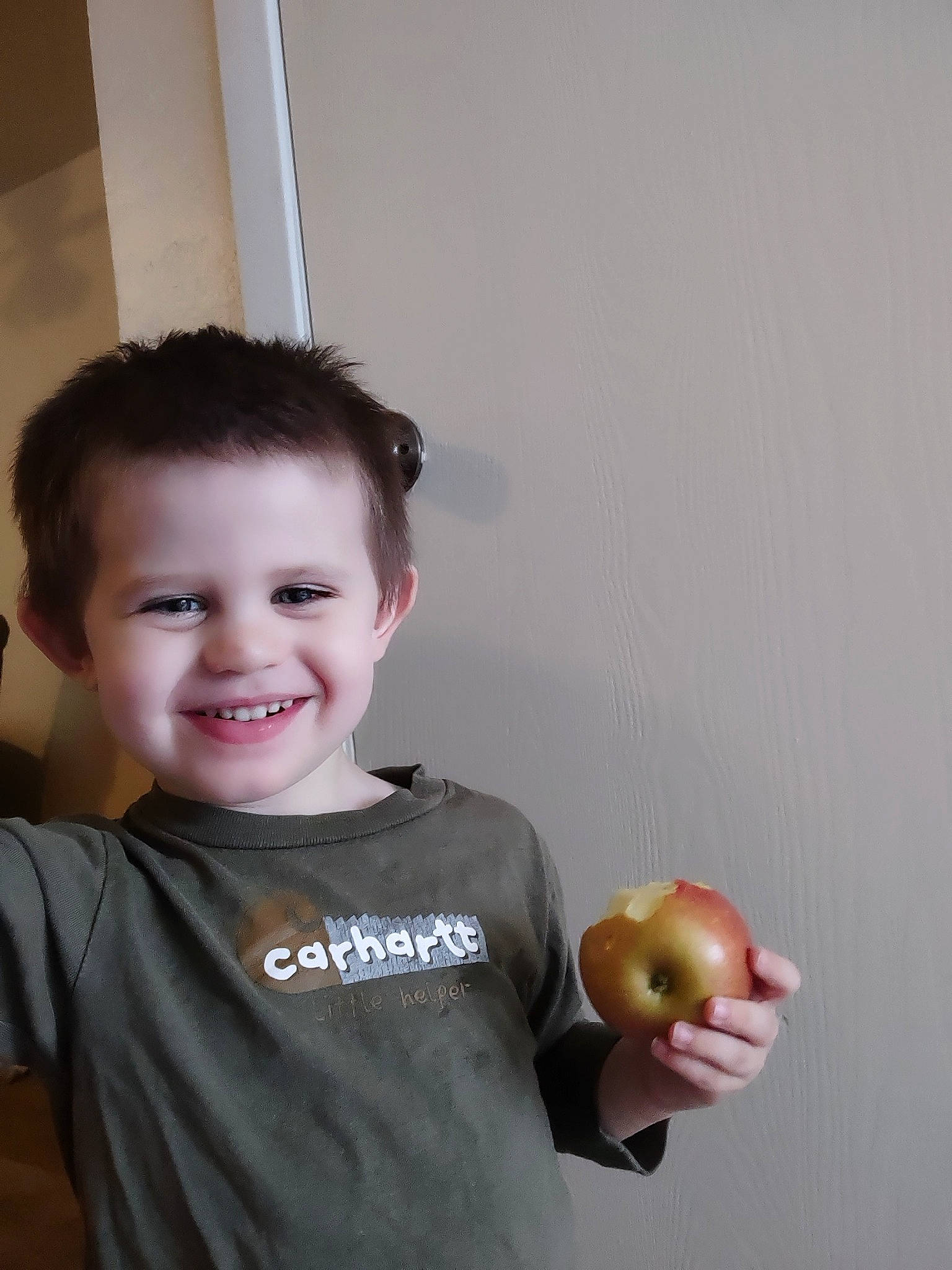 Jameson joined the competition — help win amazing prizes! apple, facial_expression, flash_photography, food, fruit, fun, gesture, granny_smith, happy, joint, joy, mcintosh, natural_foods, person, plant, produce, shoulder, skin, sleeve, smile