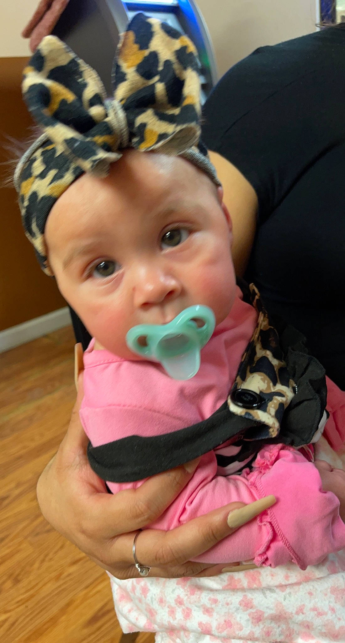 Mercedes is registered to the contest to win money with this photo: baby, baby_toddler_clothing, cheek, child, comfort, ear, eyelash, fashion_accessory, hair_accessory, happy, headband, headpiece, headwear, helmet, iris, mouth, neck, person, personal_protective_equipment, pink
