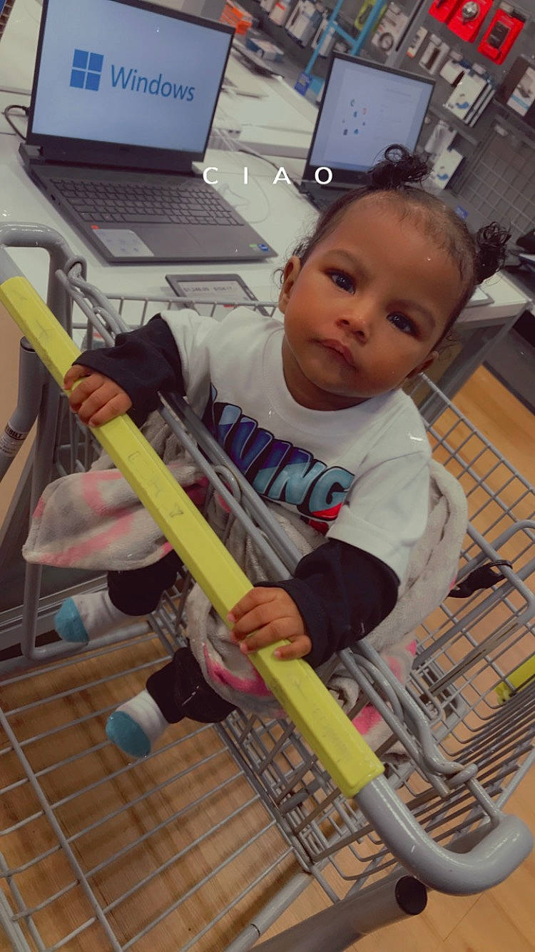 Jewel joined the competition — help win amazing prizes! baby, baby_safety, baby_toddler_clothing, child, cleanliness, computer, computer_hardware, elbow, fun, gadget, input_device, laptop, netbook, office_equipment, output_device, person, personal_computer, play, space_bar, toddler