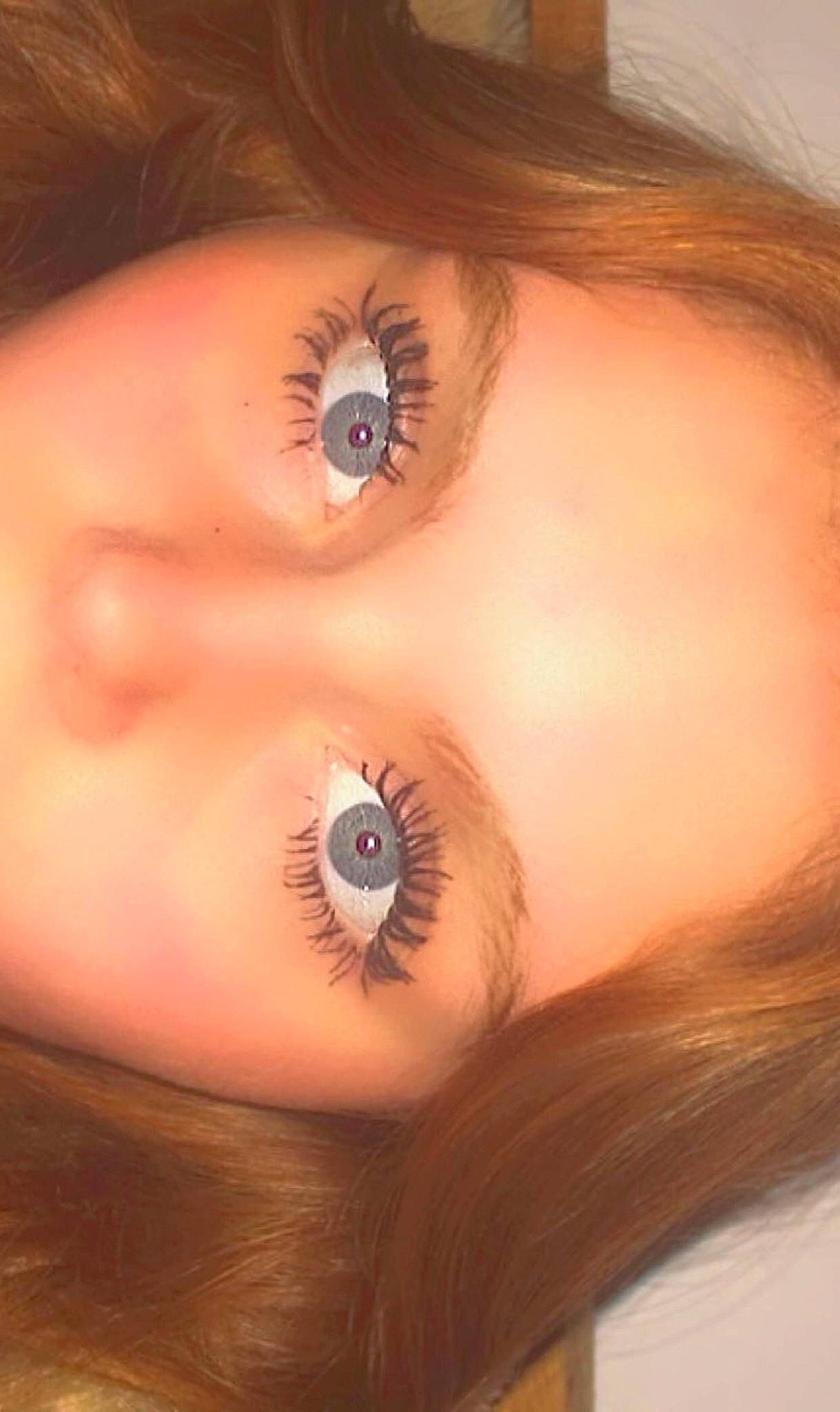 Packo a rejoint le concours — aidez-le/la à gagner de superbes lots ! brown_hair, cheek, close_up, cosmetics, doll, eye_liner, eye_shadow, eyelash, eyelash_extensions, fashion_accessory, flash_photography, iris, jaw, lip, long_hair, makeover, mascara, nose, skin, toy