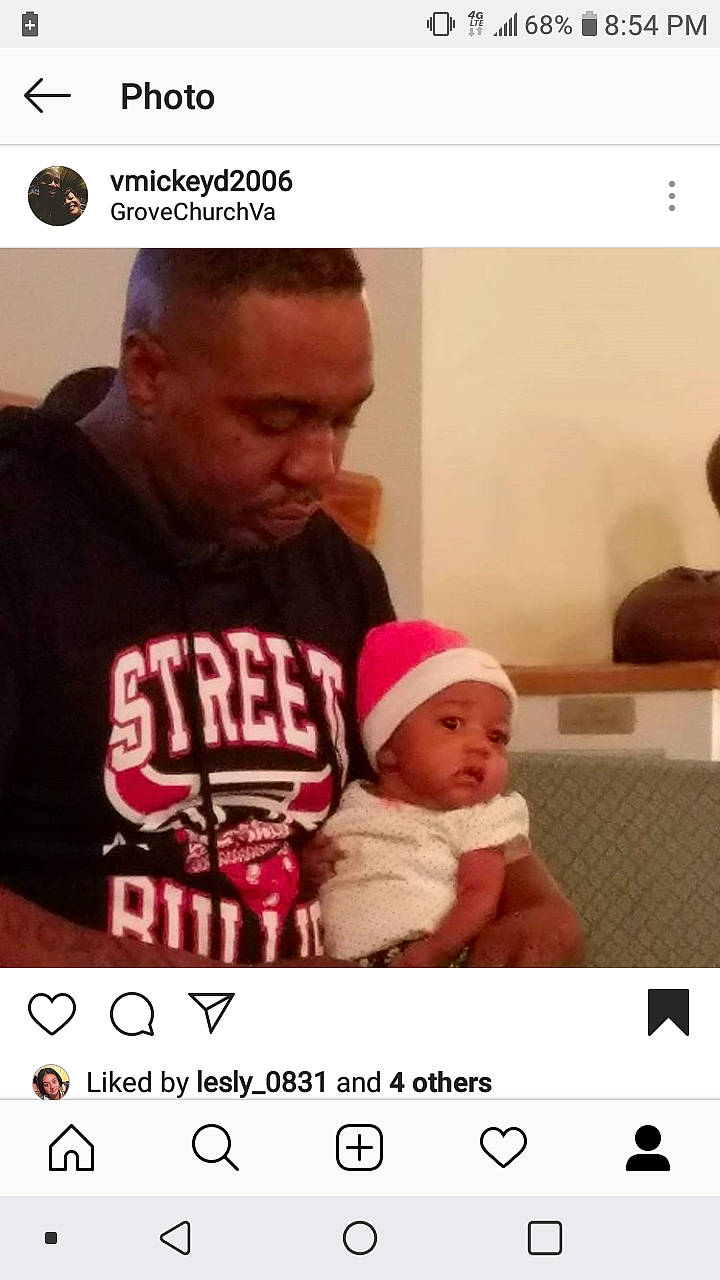 Malani is registered to the contest to win money with this photo: baby, birth, child, daughter, father, fathers_day, font, headwear, person, photo_caption, photography, toddler