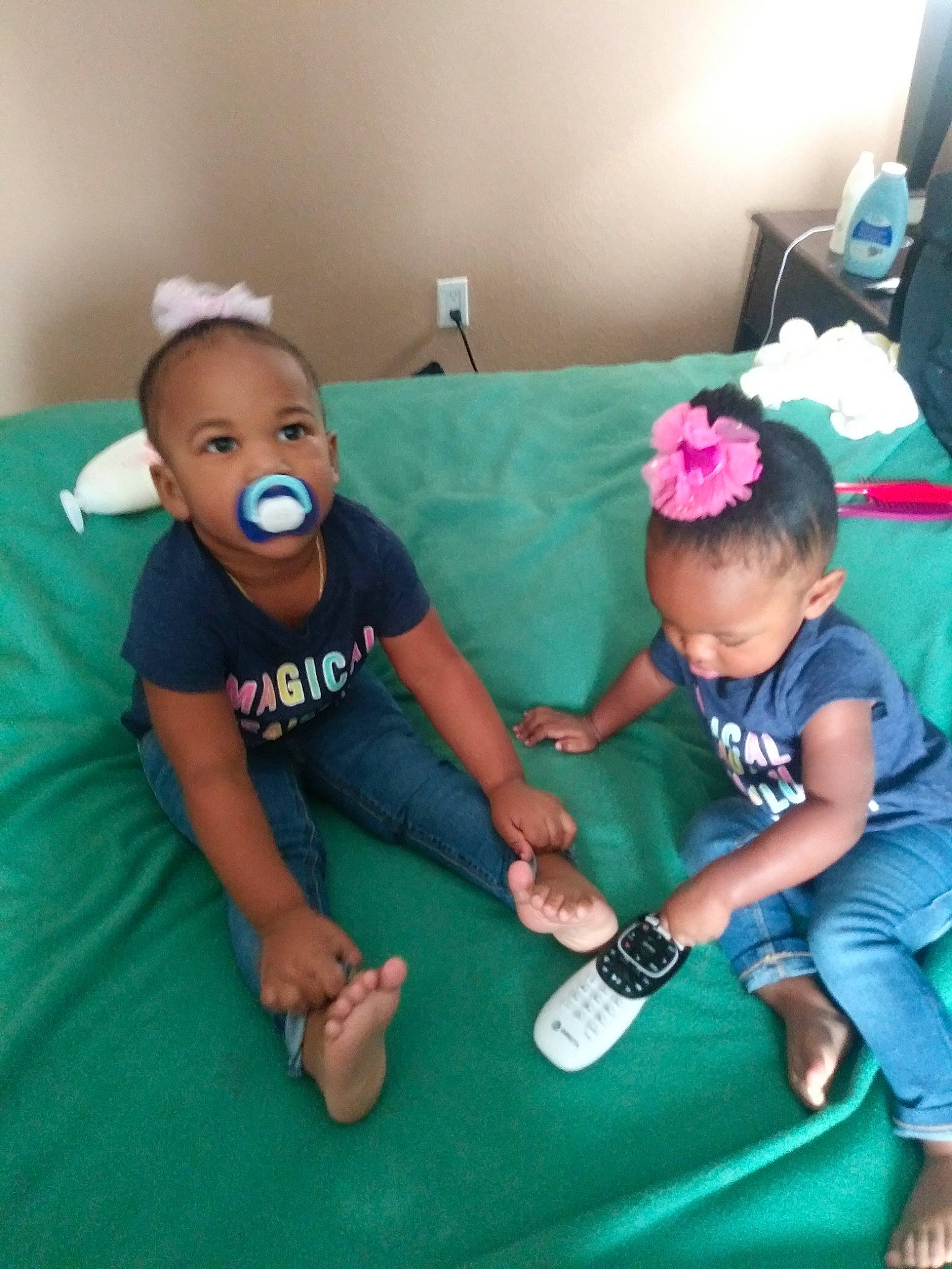 Malani is registered to the contest to win money with this photo: child, fun, joy, person, play, smile, toddler