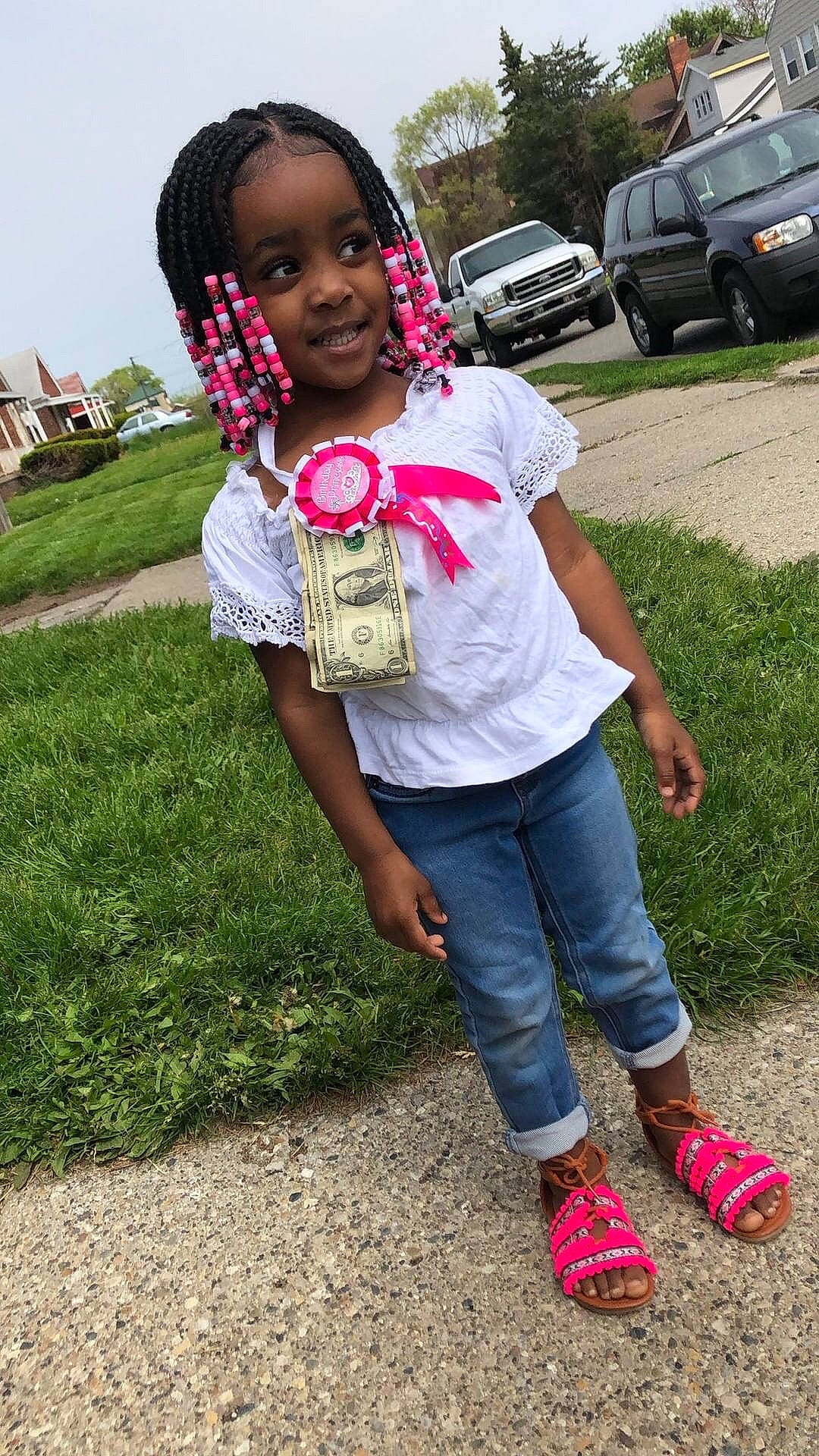 Gada joined the competition — help win amazing prizes! child, child_model, cool, footwear, fun, grass, happy, jeans, person, photography, pink, plant, play, recreation, shoe, smile, style, t_shirt, toddler, tree