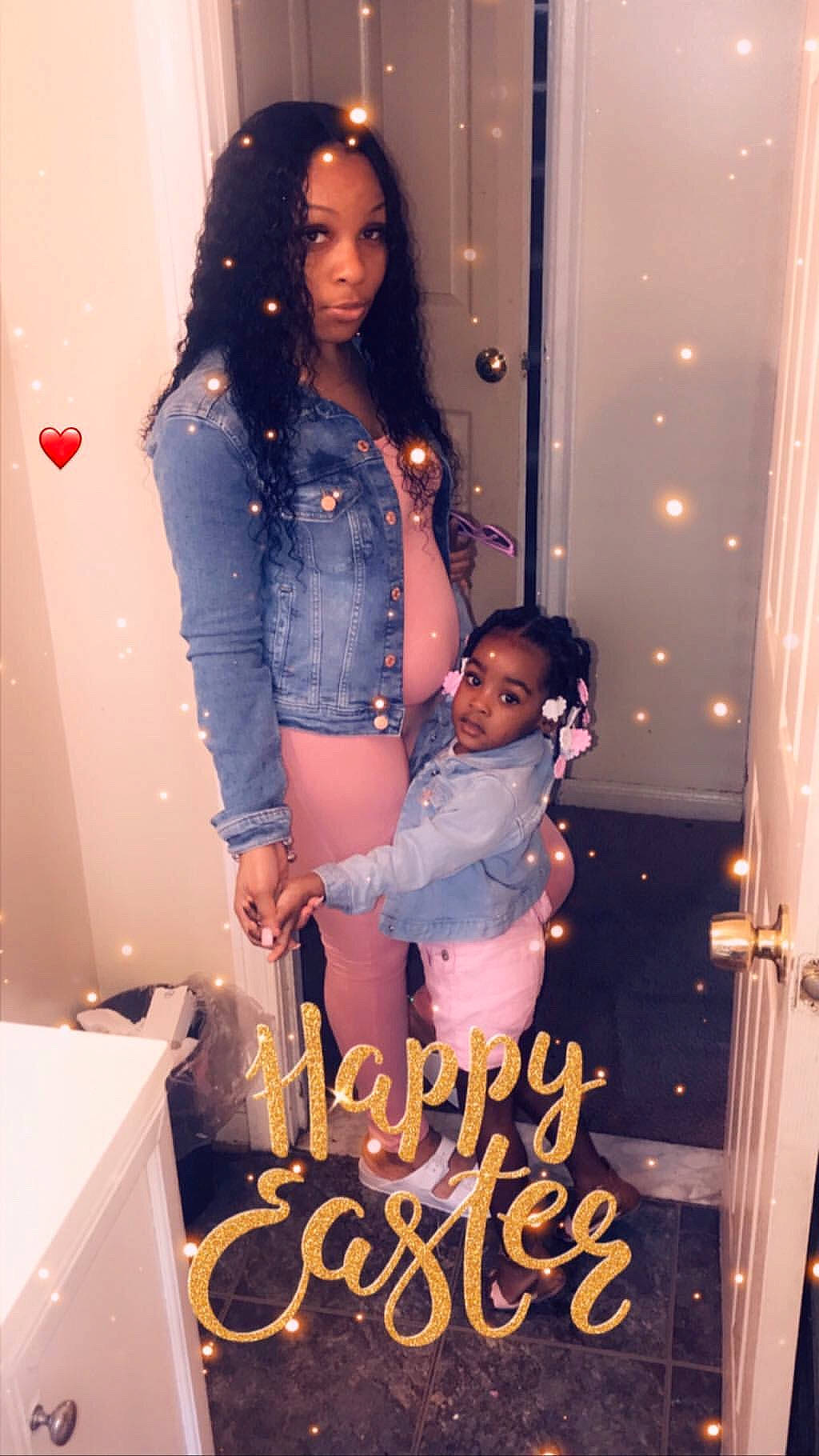 Gada is registered to the contest to win money with this photo: black_hair, child, daughter, fun, person, room, smile, toddler