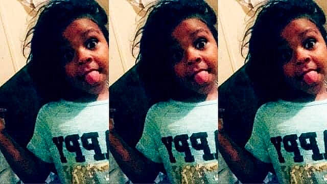 Izabella is registered to the contest to win money with this photo: black_hair, community, cool, eye, eyebrow, eyelash, face, facial_expression, forehead, fun, hair, happy, human, iris, jaw, mouth, nose, person, social_group, surprise