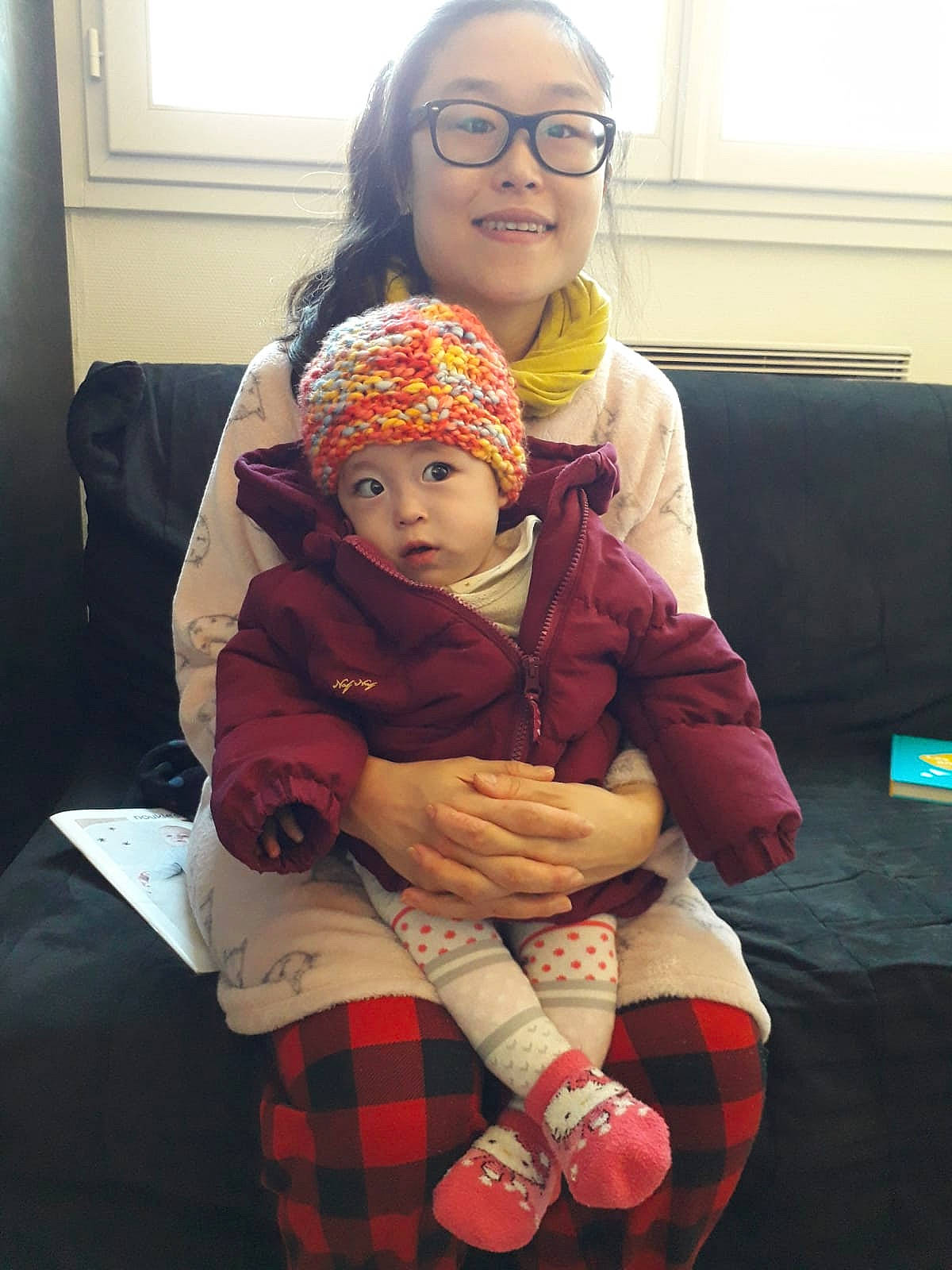 Gaya a rejoint le concours — aidez-le/la à gagner de superbes lots ! child, design, headwear, joy, pattern, person, plaid, tartan, toddler