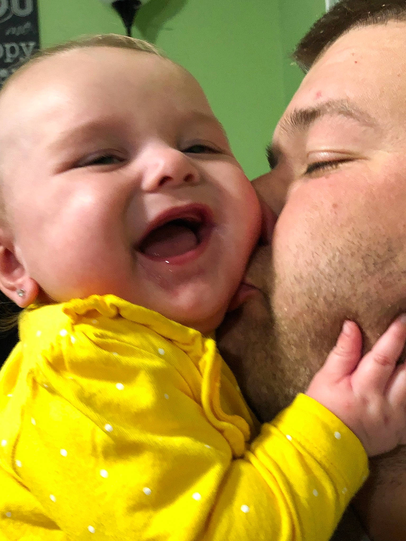 Lillyanne is registered to the contest to win money with this photo: baby, cheek, cheek_kissing, child, face, facial_expression, father, forehead, fun, happy, head, interaction, lip, mother, mouth, nose, person, skin, smile, toddler