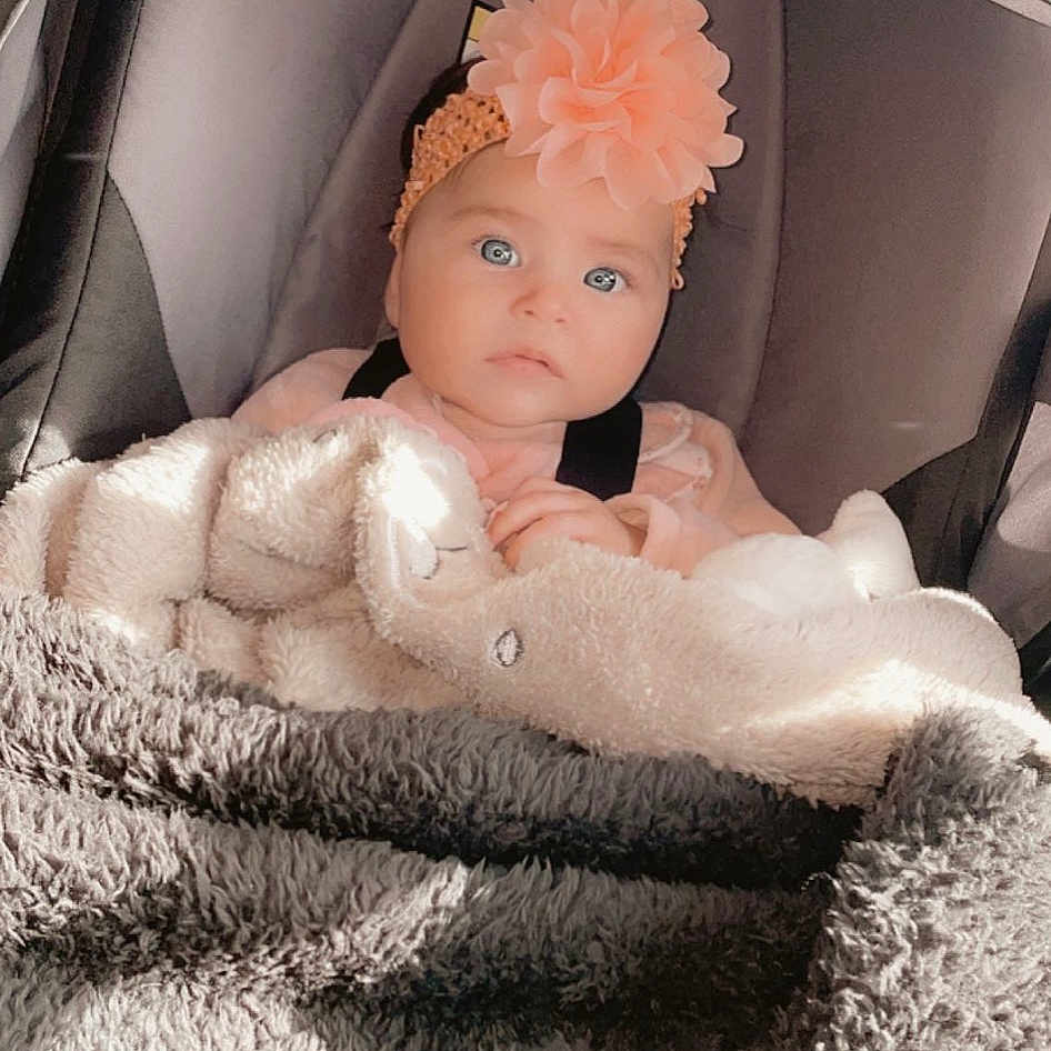 Selena participe au concours pour gagner de l'argent avec cette photo : art, bridal_accessory, doll, embellishment, eyebrow, eyelash, fashion_accessory, fur, hair_accessory, head, headgear, headpiece, iris, jewellery, peach, petal, pink, skin, textile, toy