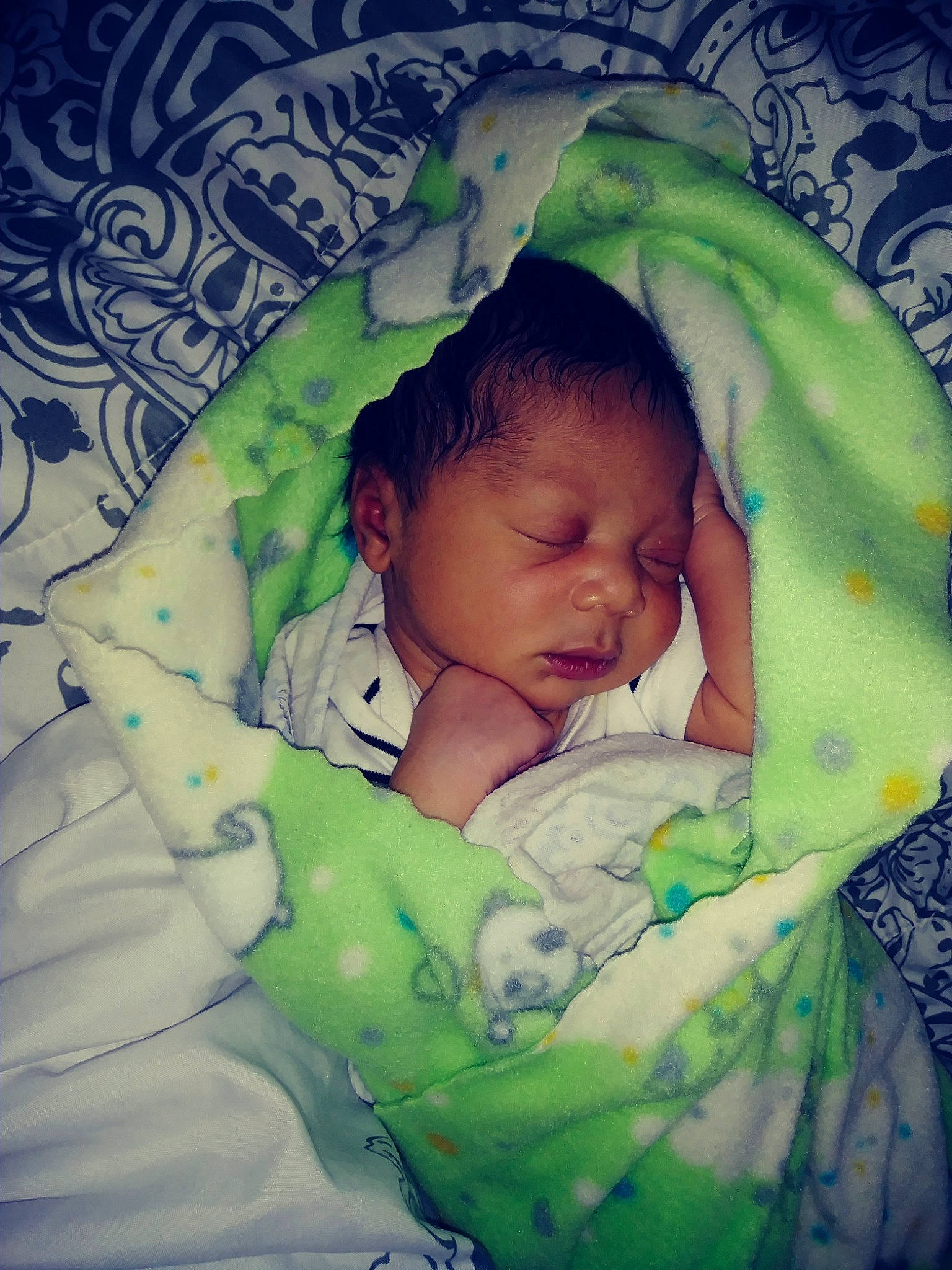 Zamir is registered to the contest to win money with this photo: baby, baby_products, baby_sleeping, bedtime, cheek, child, eye, green, iris, mouth, nap, person, skin, sleep, toddler