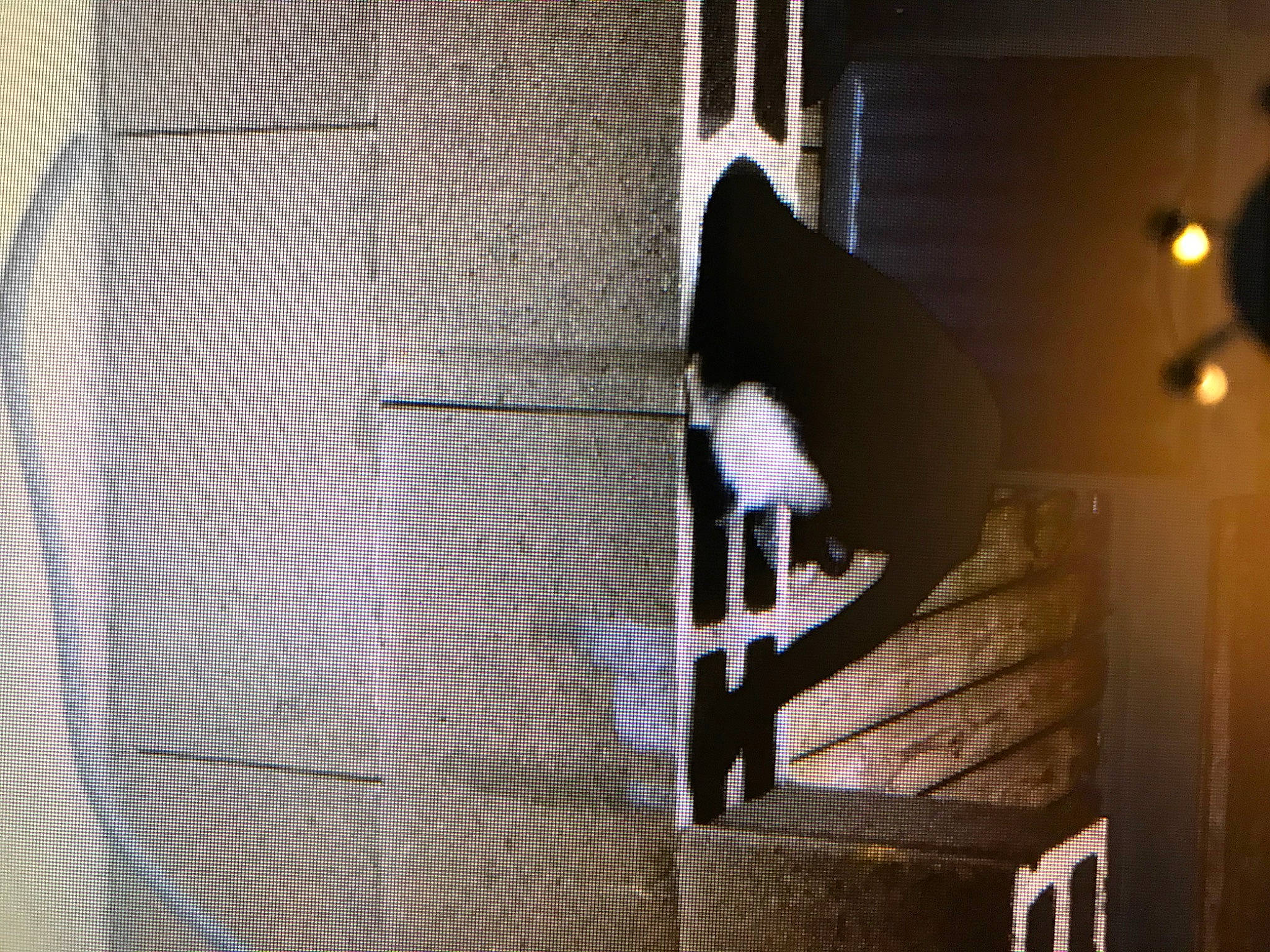 Flika participe au concours pour gagner de l'argent avec cette photo : art, cage, darkness, font, mesh, pattern, pet_supply, shadow, tail, tints_and_shades, tree, visual_arts, window, wood