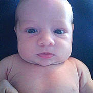 Tommy participe au concours pour gagner de l'argent avec cette photo :