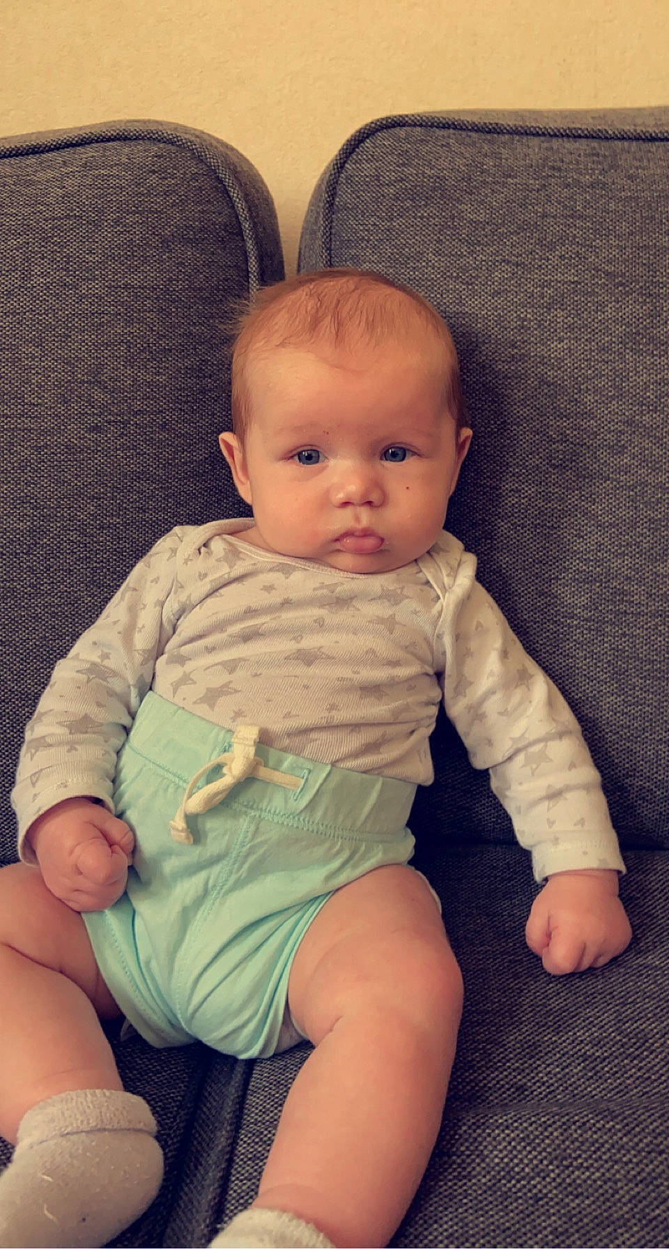 Kyle participe au concours pour gagner de l'argent avec cette photo : baby, baby_toddler_clothing, cheek, comfort, eye, finger, hair, human_body, iris, lap, leg, lip, mouth, neck, person, product, skin, sleeve, stomach, thigh