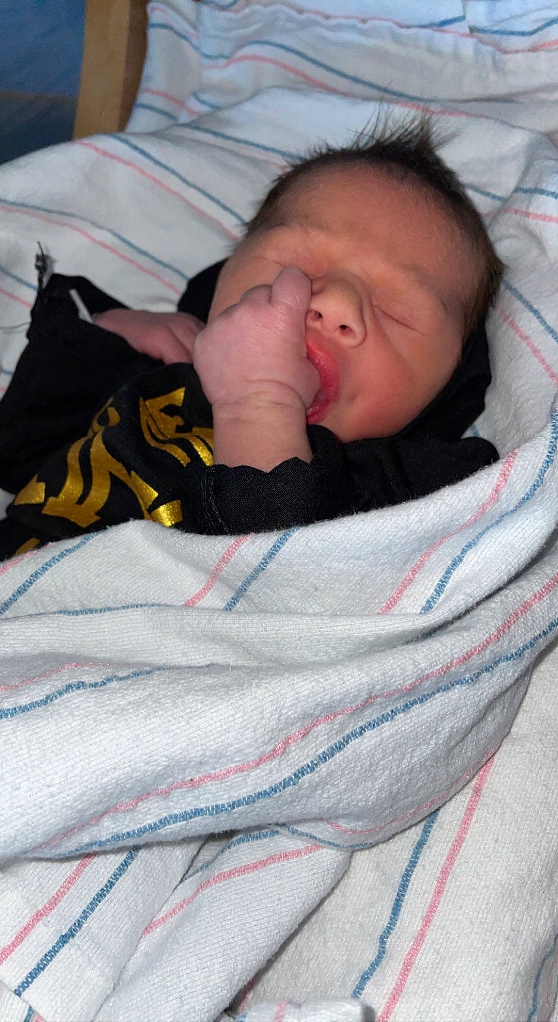 Xiylen joined the competition — help win amazing prizes! baby, baby_products, baby_sleeping, baby_toddler_clothing, bed, bed_sheet, bedding, bedtime, blanket, carmine, cheek, child, comfort, linens, nap, pattern, person, room, sleep, sleeve