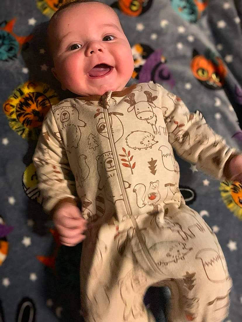 Weslan is registered to the contest to win money with this photo: baby, baby_toddler_clothing, cheek, dress, eye, face, hairstyle, happy, head, human, human_body, iris, people_in_nature, person, photograph, skin, sleeve, smile, textile, toddler