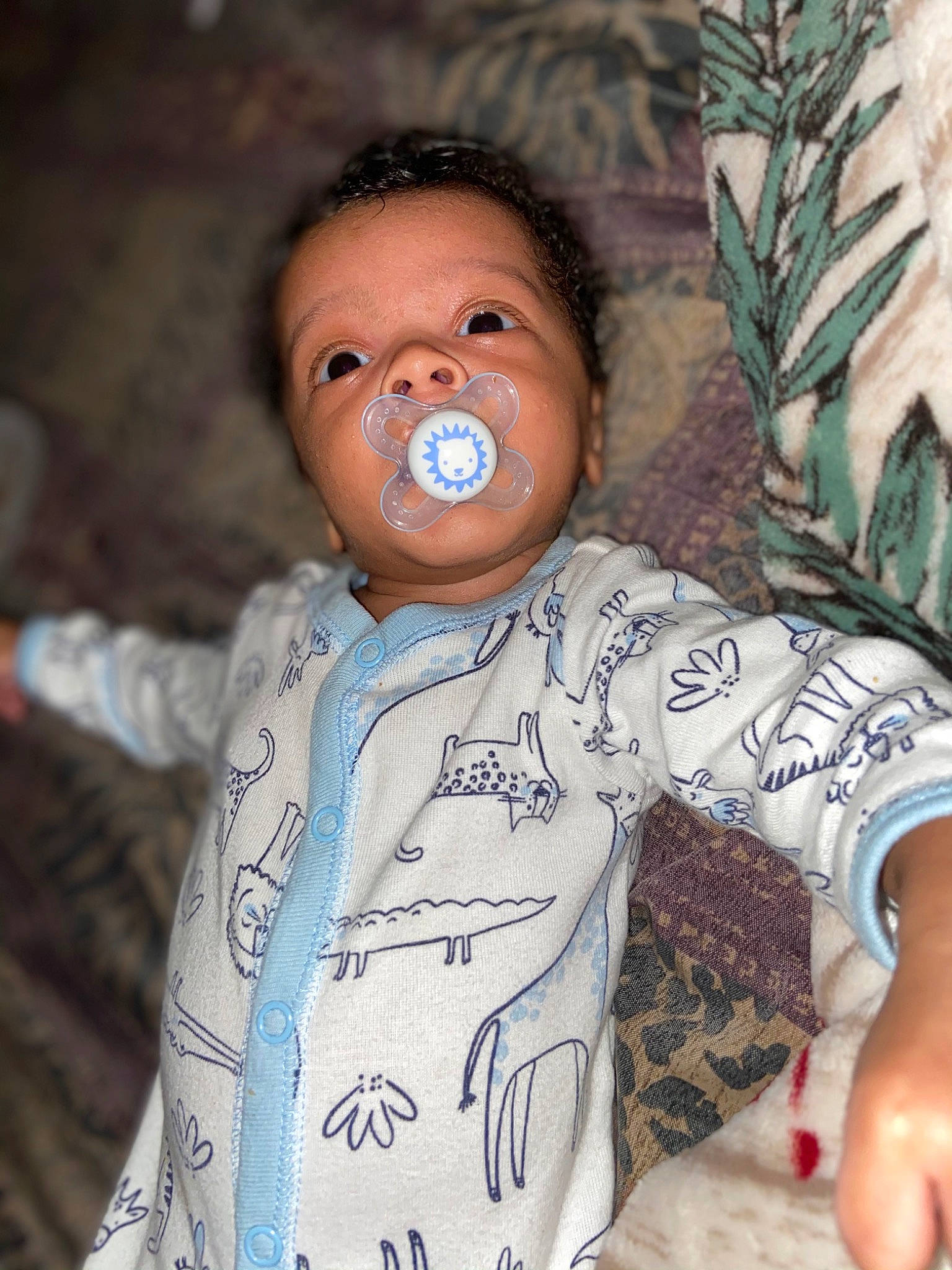 Arizona joined the competition — help win amazing prizes! baby_toddler_clothing, long_sleeved_t_shirt, nail, person, skin