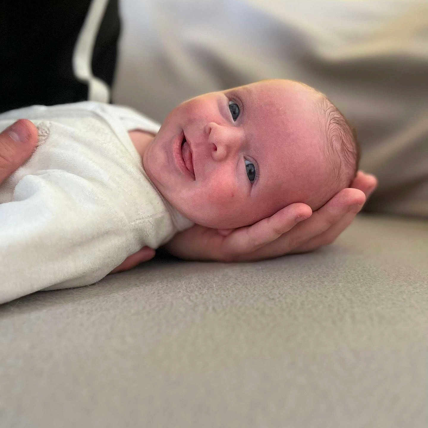 Ayden participe au concours pour gagner de l'argent avec cette photo : baby, babylaughing, crying, face, happy, head, newborn, person, photography, portrait, sad, smile