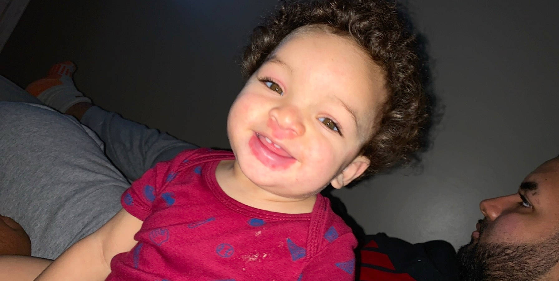 Zavien is registered to the contest to win money with this photo: cheek, child, chin, eye, eyebrow, face, facial_expression, forehead, fun, hair, hairstyle, head, iris, lip, mouth, nose, person, skin, smile, toddler