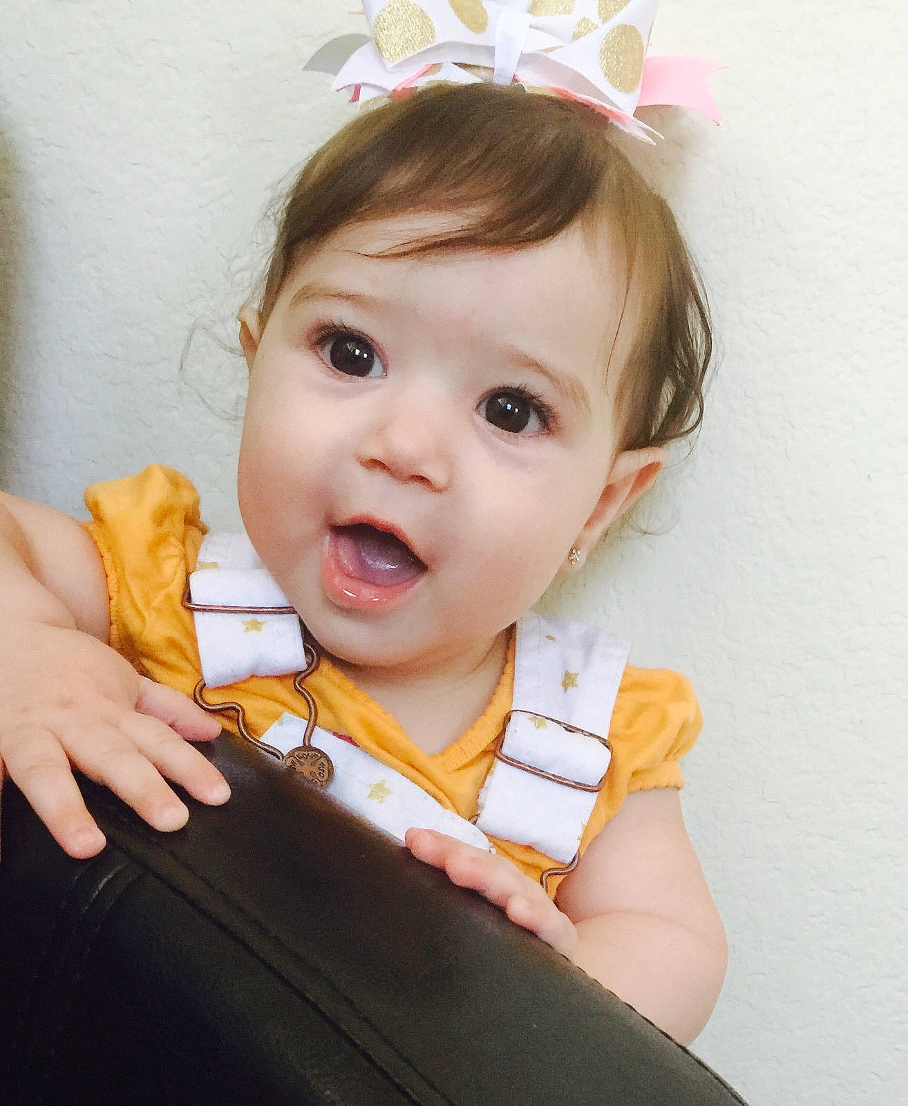 Yasmin is registered to the contest to win money with this photo: