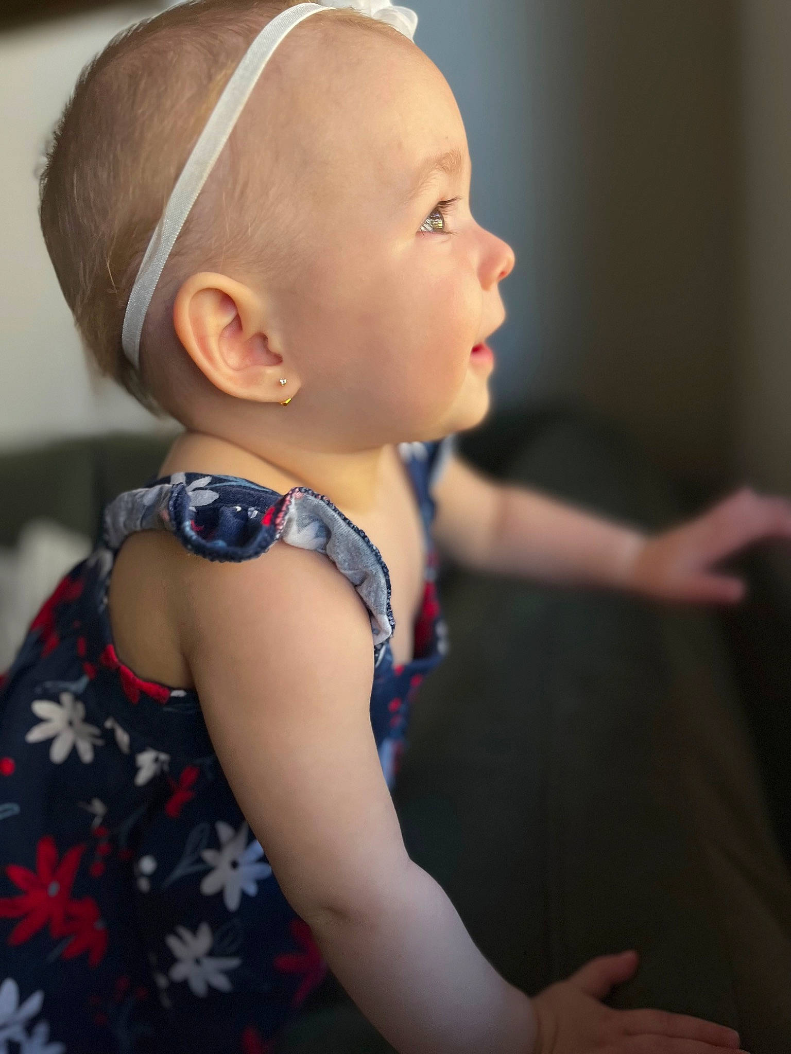 Everlie joined the competition — help win amazing prizes! arm, baby, baby_toddler_clothing, ear, elbow, electric_blue, fashion_accessory, flash_photography, happy, headband, jewellery, neck, pattern, person, shoulder, sitting, sleeve, sunglasses, t_shirt, toddler
