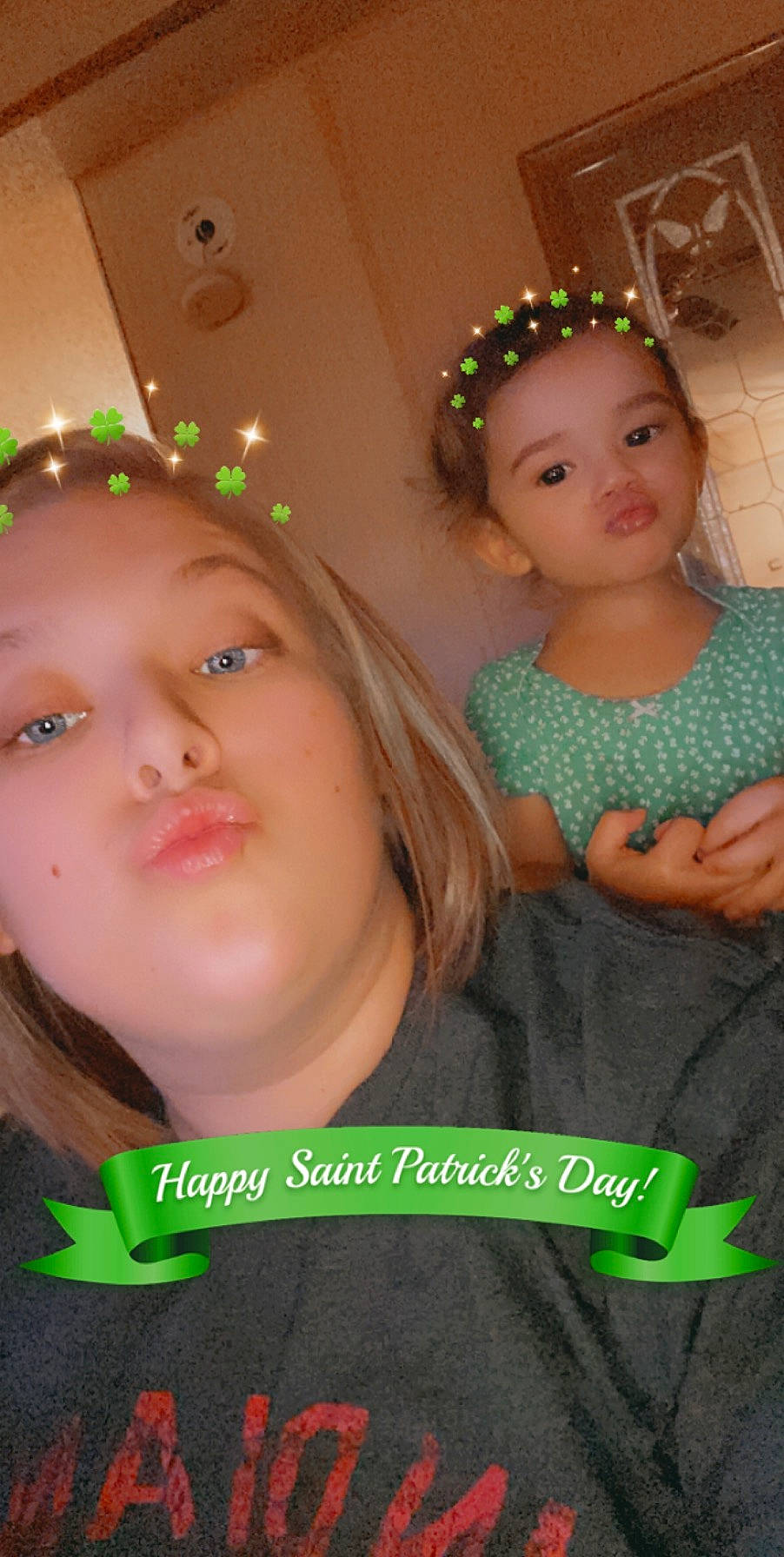 Abrianna is registered to the contest to win money with this photo: brown_hair, cheek, child, eyebrow, face, fashion_accessory, forehead, fun, green, hair_accessory, head, headband, headgear, headpiece, iris, person, photo_caption, photography, skin, tiara