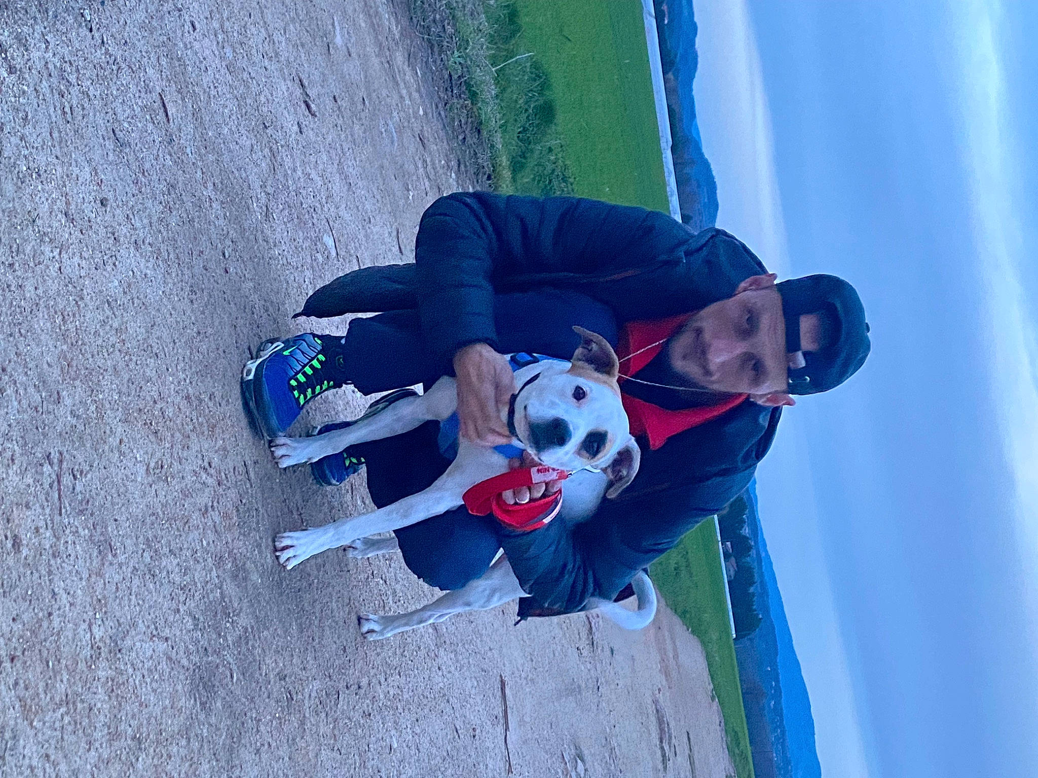 Tayron a rejoint le concours — aidez-le/la à gagner de superbes lots ! adventure, blue, carmine, concrete, electric_blue, extreme_sport, fun, glove, leisure, recreation, sky, slope, smile, walking_shoe, water, winter, world