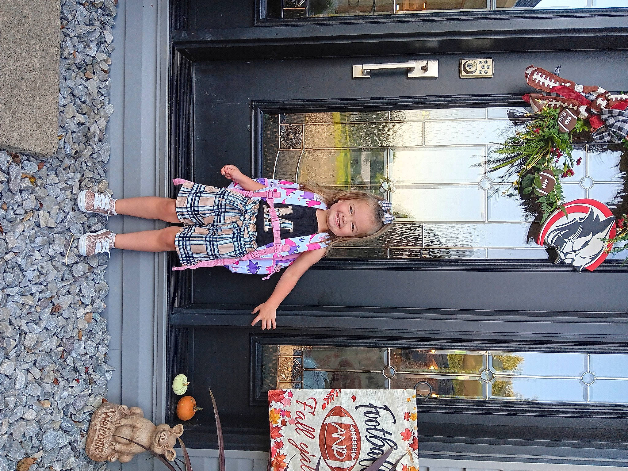 Malaya joined the competition — help win amazing prizes! building, door, dress, facade, human_leg, joy, pattern, person, photograph, plant, red, sandal, smile, snapshot, street, toddler, town, tree, visual_arts, wall