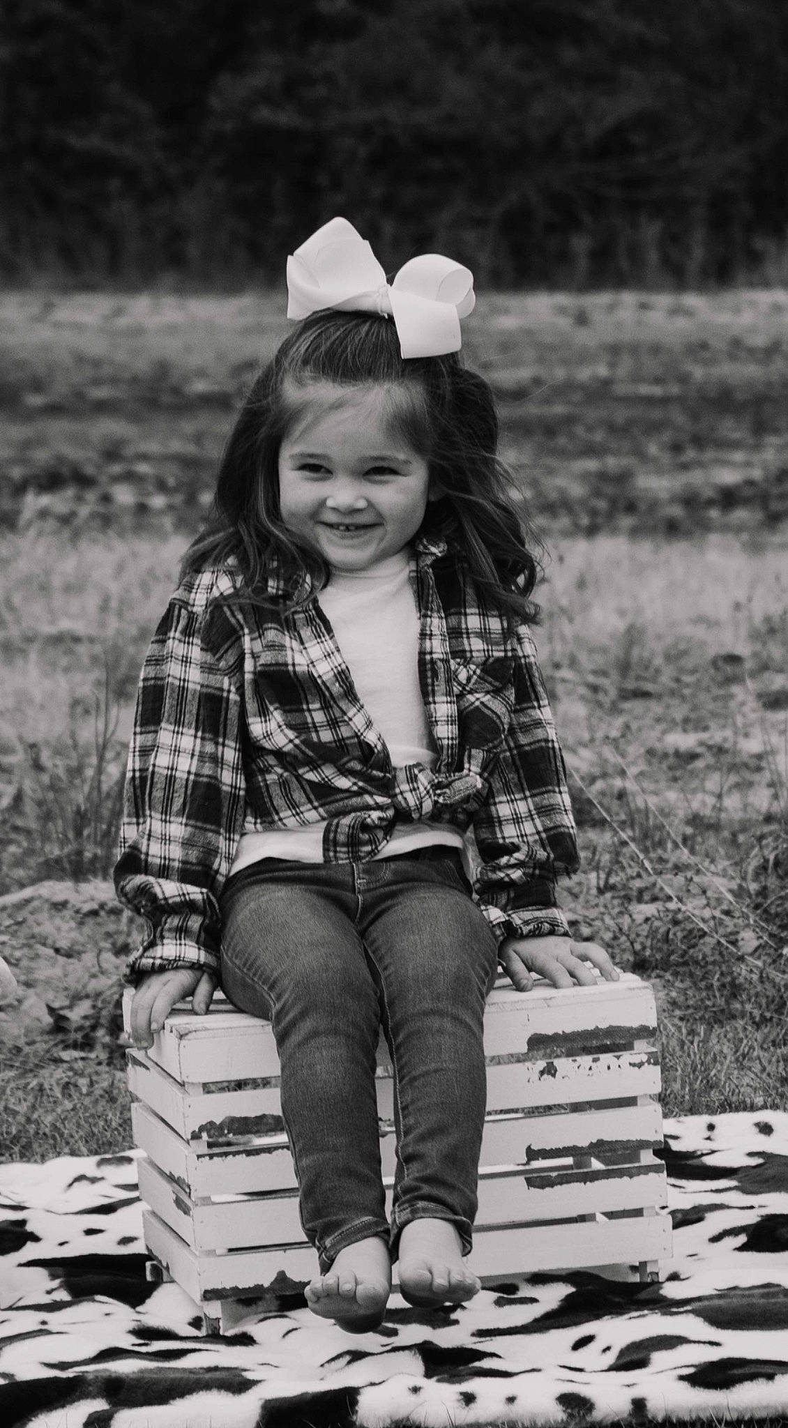 Mallory joined the competition — help win amazing prizes! black, black_and_white, flash_photography, grass, happy, headgear, human, jacket, jeans, joy, monochrome, monochrome_photography, people, people_in_nature, person, photograph, plaid, smile, standing, style