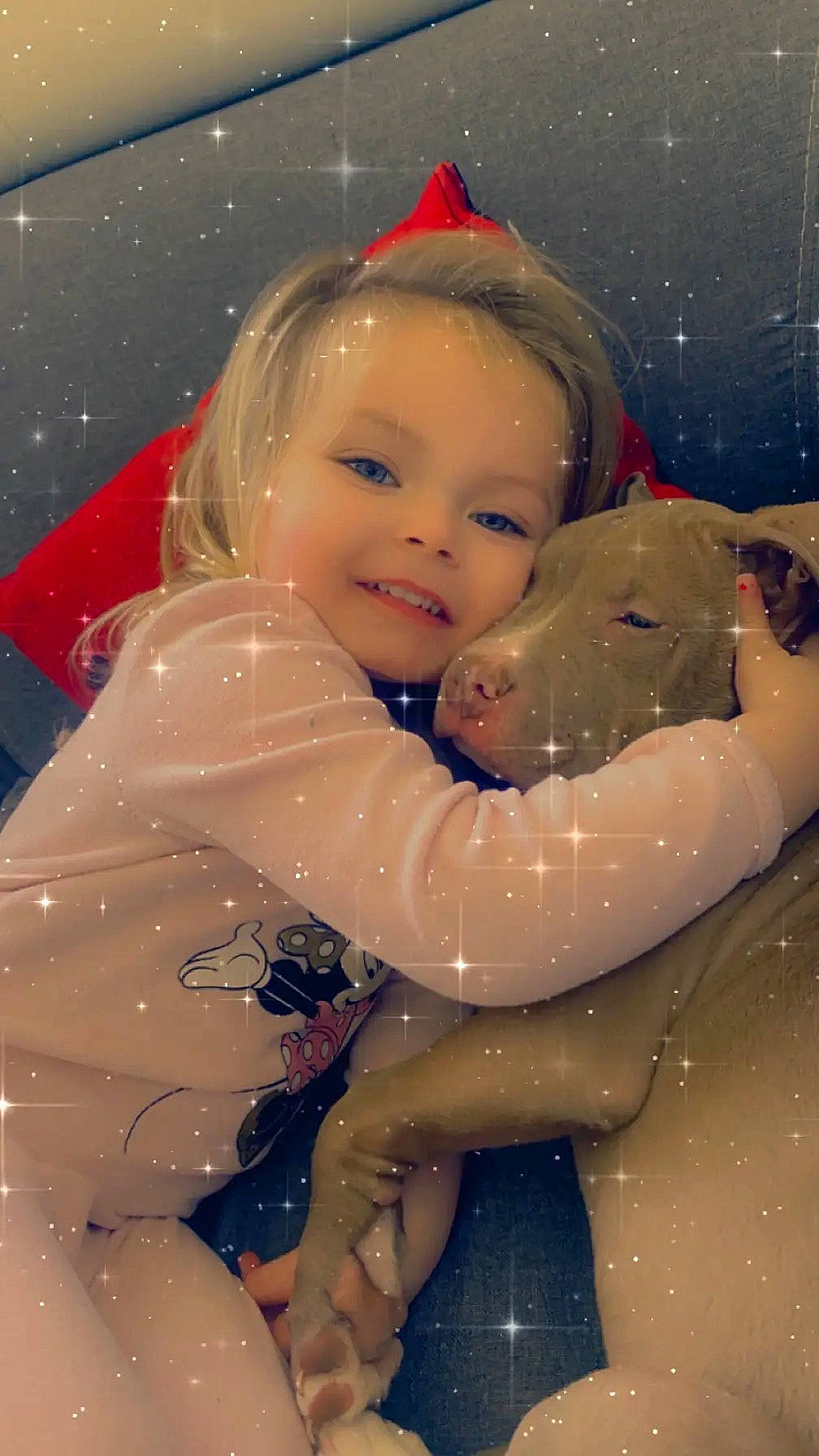 Maelys a rejoint le concours — aidez-le/la à gagner de superbes lots ! angel, cheek, child, christmas, christmas_ornament, doll, dress, event, fictional_character, figurine, fun, gesture, happy, holiday, joy, ornament, people_in_nature, person, pink, smile