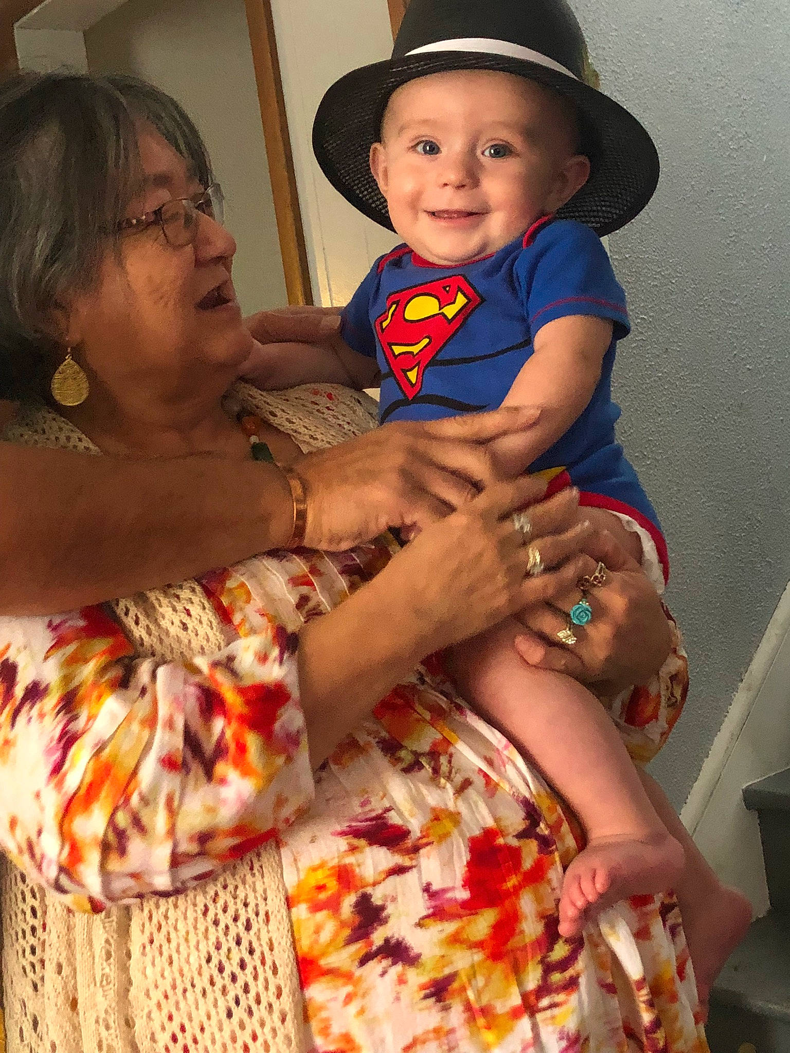 Xavian is registered to the contest to win money with this photo: beauty, child, dress, eye, face, fun, gesture, hair, happy, hat, headwear, human, iris, jewellery, joy, necklace, organ, people, person, skin