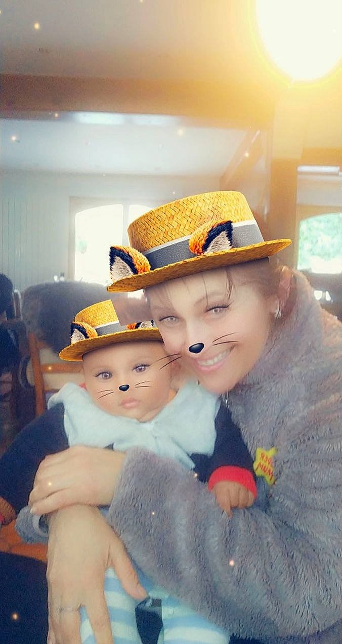 Sévan participe au concours pour gagner de l'argent avec cette photo : baby, cheek, child, doll, figurine, headwear, joy, person, smile, toddler, toy