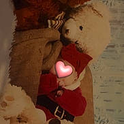 Amira a rejoint le concours — aidez-le/la à gagner de superbes lots ! baby, blanket, child, comfort, cuddle, cute, decor, furniture, hat, holiday_outfit, indoor, plush_toy, portrait, red_clothing, resting, sleeping, soft_toy, teddy_bear, toy, warm