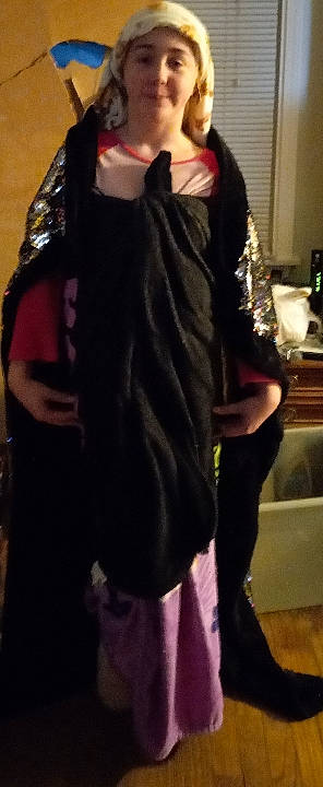 Patricia joined the competition — help win amazing prizes! blazer, chest, denim, eyewear, fashion_design, formal_wear, headwear, human_leg, knee, leather_jacket, long_hair, neck, person, scarf, selfie, sleeve, sportswear, street_fashion, sunglasses, thigh