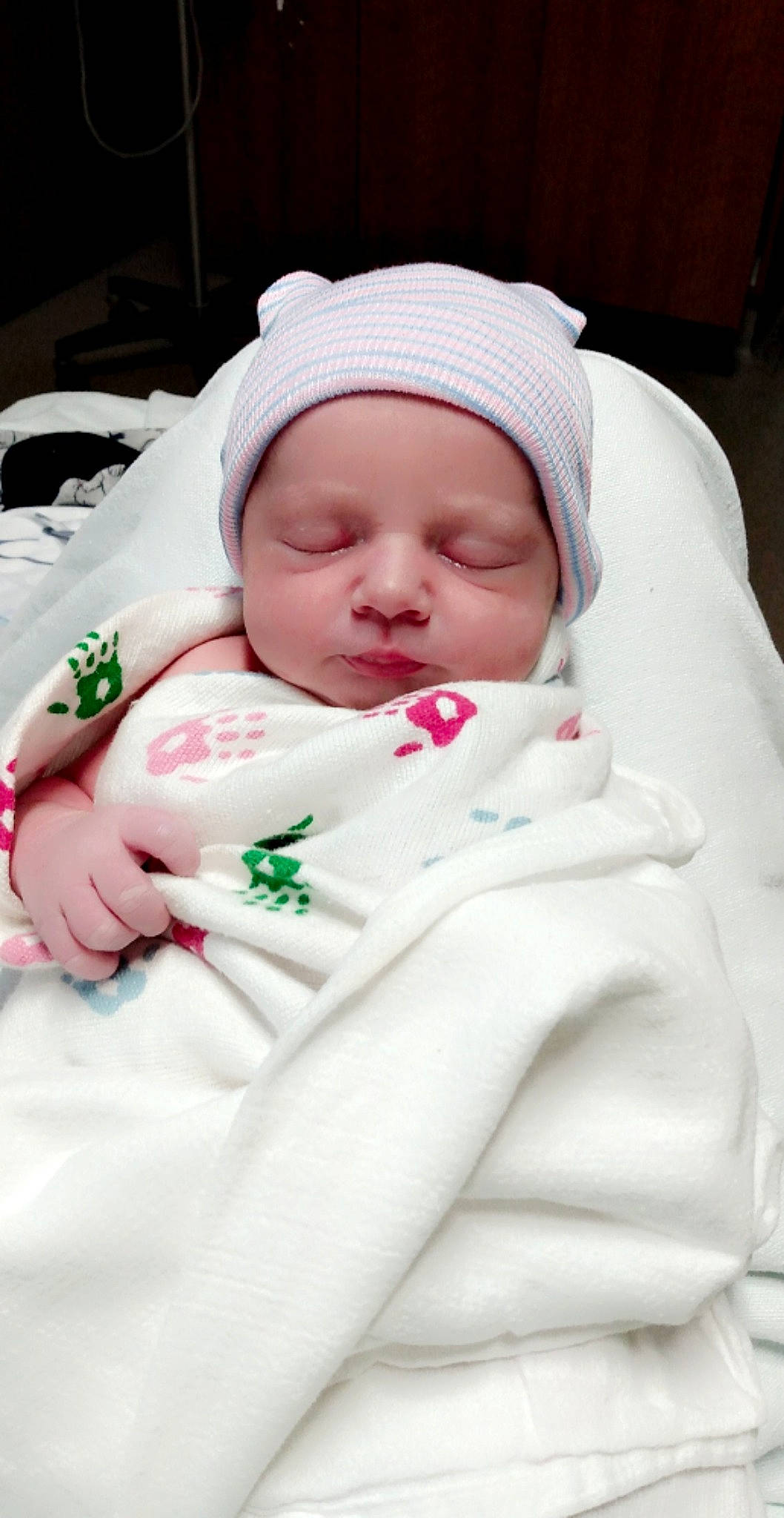 Cashton joined the competition — help win amazing prizes! baby, baby_products, baby_safety, baby_sleeping, baby_toddler_clothing, bedtime, cap, carmine, cheek, child, comfort, happy, hat, head, headwear, knit_cap, linens, nose, person, skin