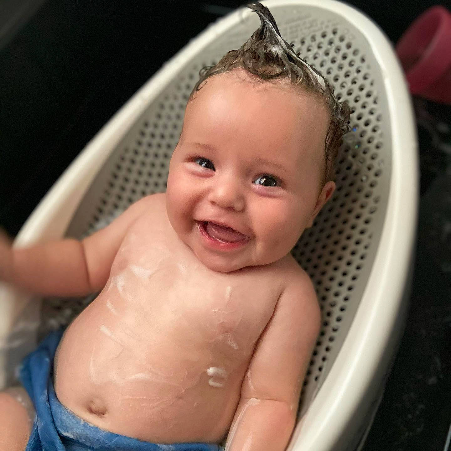 Kade is registered to the contest to win money with this photo: baby, baby_bathing, bathing, bathtub, beauty, cheek, child, eye, eyebrow, face, facial_expression, forehead, fun, head, nose, person, product, skin, smile, toddler