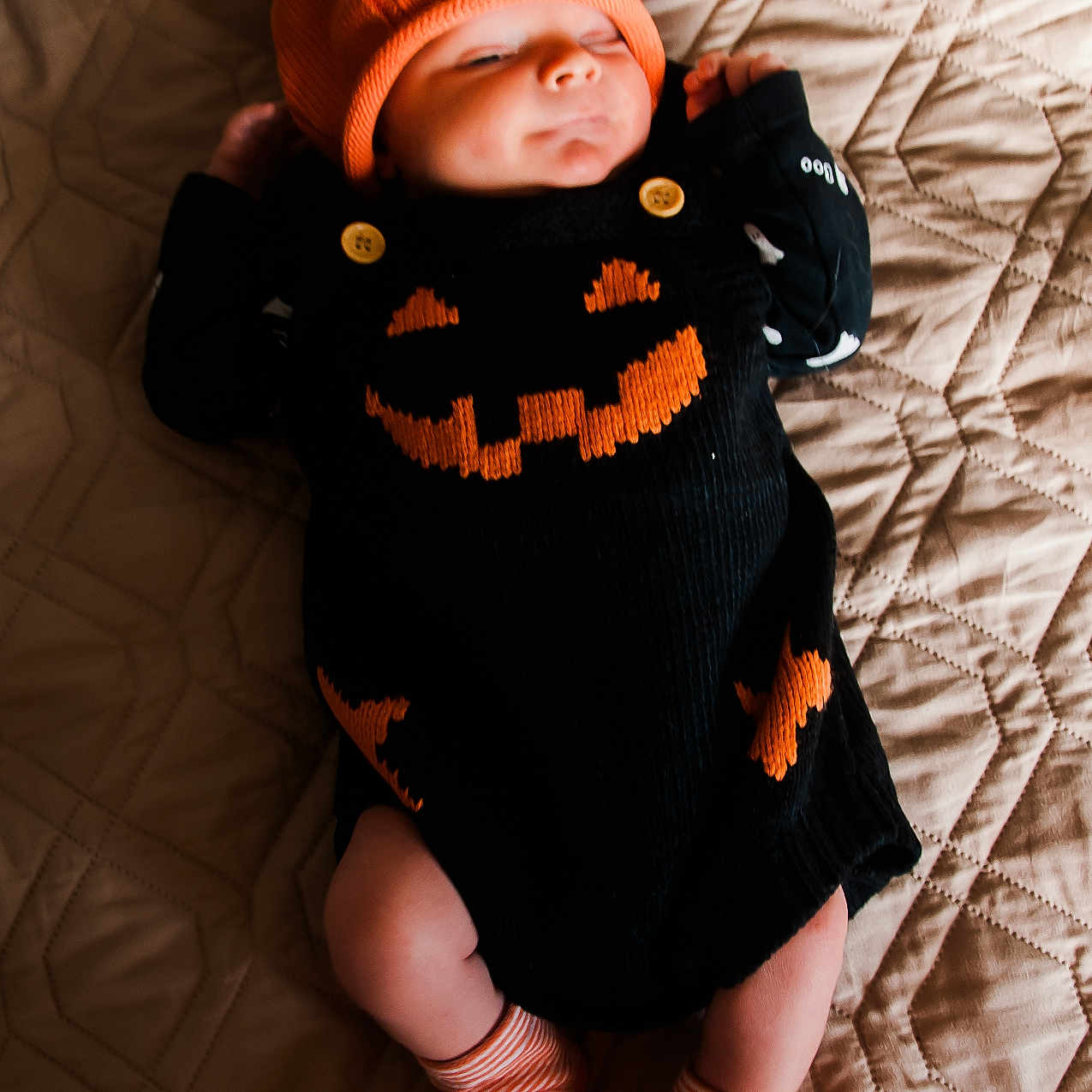 Alastor is registered to the contest to win money with this photo: baby, beanie, bodypart, bonnet, cap, clothing, face, finger, hand, hat, head, hoodie, hosiery, knitwear, newborn, person, photography, portrait, sock, sweater