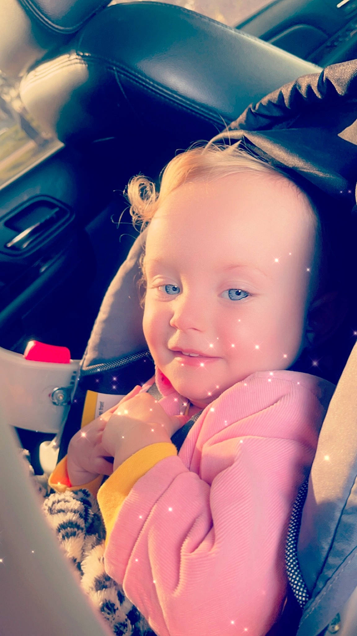 Astella is registered to the contest to win money with this photo: baby, baby_toddler_clothing, child, cloud, ear, electric_blue, eyebrow, eyelash, facial_expression, finger, flash_photography, fun, happy, iris, lip, mouth, nose, person, skin, thumb