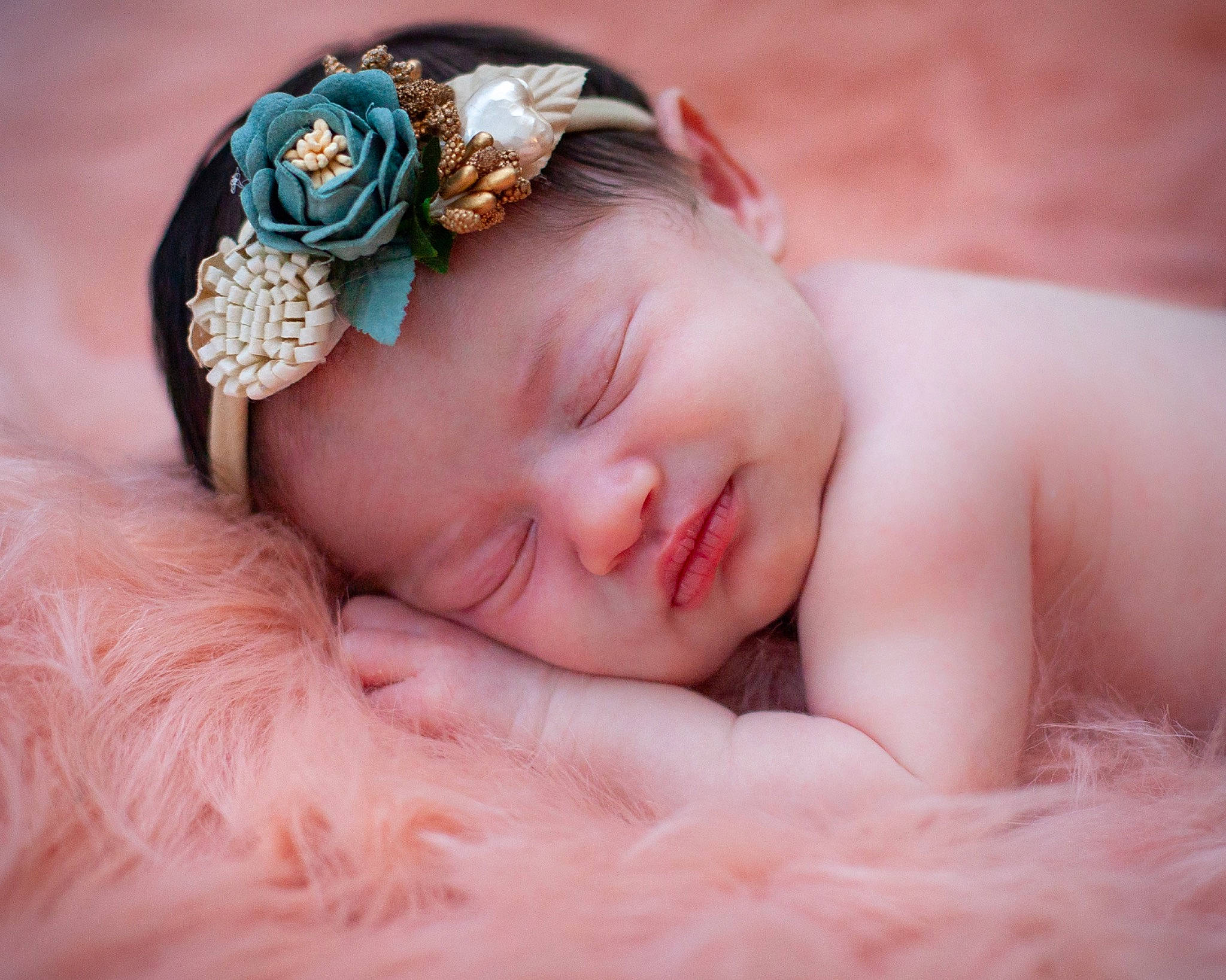 Audrey is registered to the contest to win money with this photo: baby, baby_sleeping, birth, cheek, child, fashion_accessory, hair_accessory, hand, headband, headgear, headpiece, jewellery, person, photograph, photography, pink, plant, portrait_photography, skin, sleep