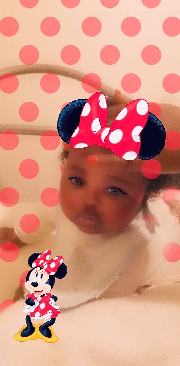 Nelya participe au concours pour gagner de l'argent avec cette photo : baby_toddler_clothing, cap, child, costume_hat, design, fashion_accessory, hair_accessory, happy, hat, headgear, lip, magenta, pattern, person, photograph, pink, red, sleeve, sun_hat, toddler