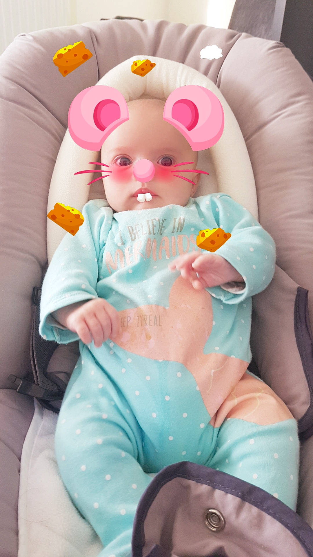 Chloé a rejoint le concours — aidez-le/la à gagner de superbes lots !